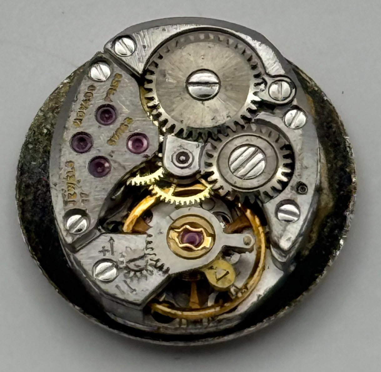 Zenith 1100 Watch Movement Movado Fries Ladies 17 Jewels Manual Wind Parts 11.6m