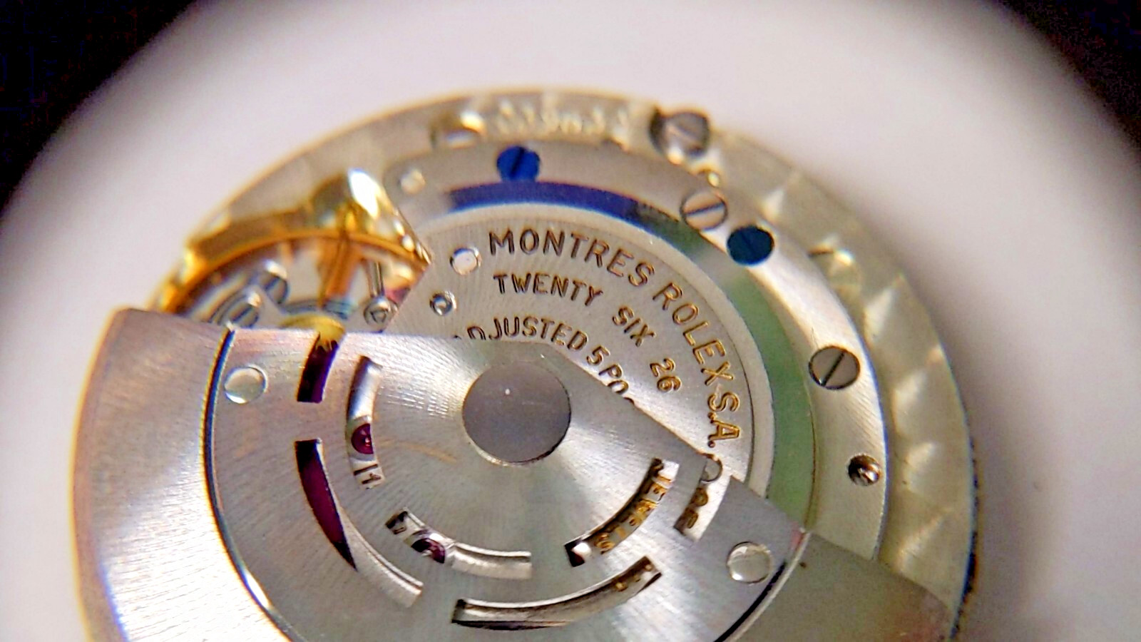 Genuine Rolex 1560 movement Explorer Submariner Oysterperpetual pre-owned, runs