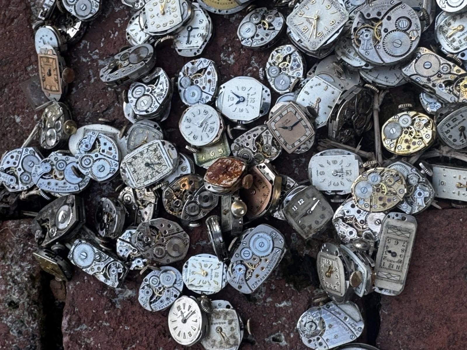 166 + Vintage Watch Movements Lot – Bulova, Elgin, Hamilton, Gruen, Waltham