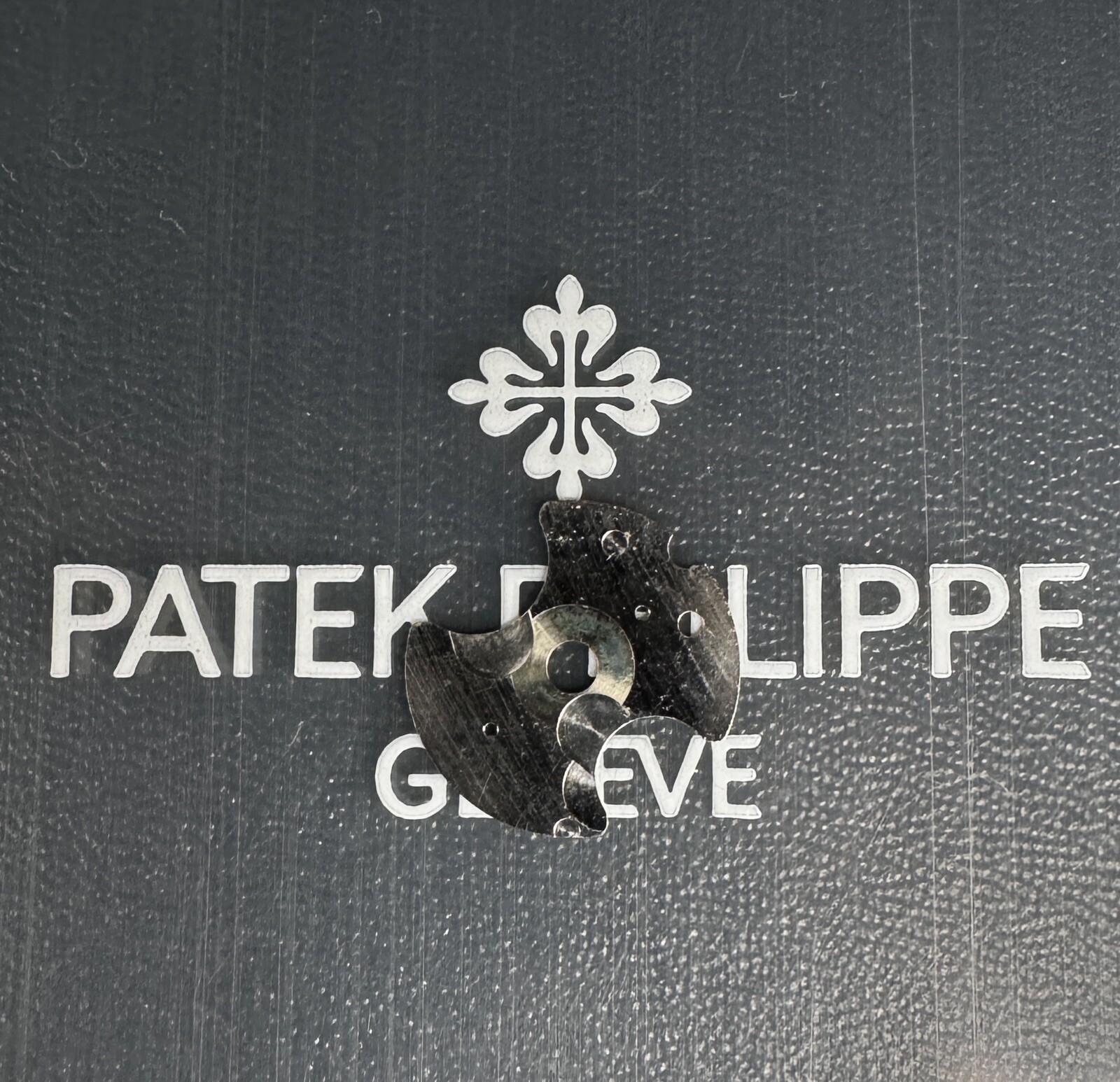 Patek Philippe Watch Movement Caliber 310 SC Part 2535 Date Indicator Plate
