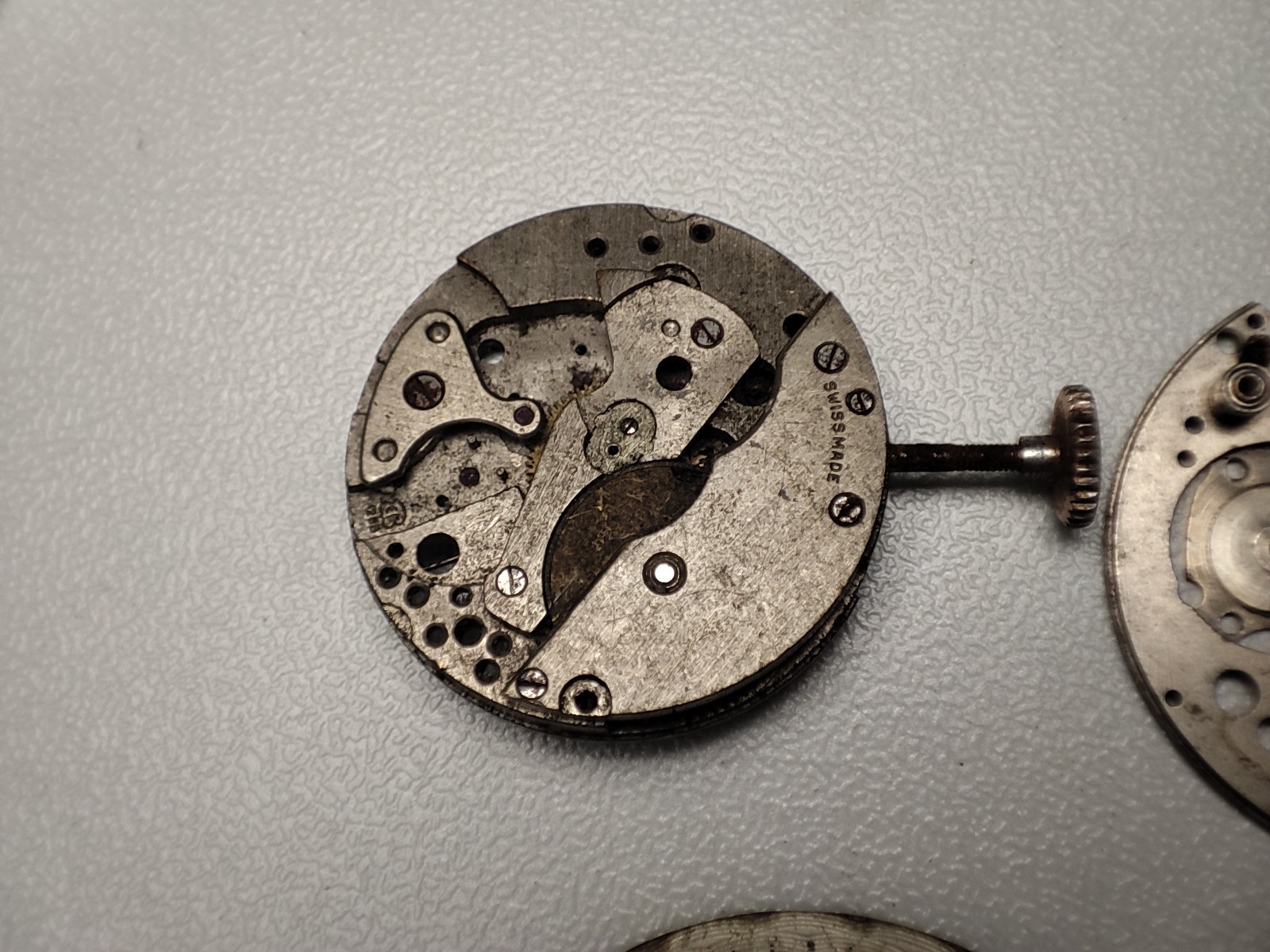 EB 1268 EB 8021N EB 1343 EB 1536 EB 1553 8340 Watch Main Plate movement For part