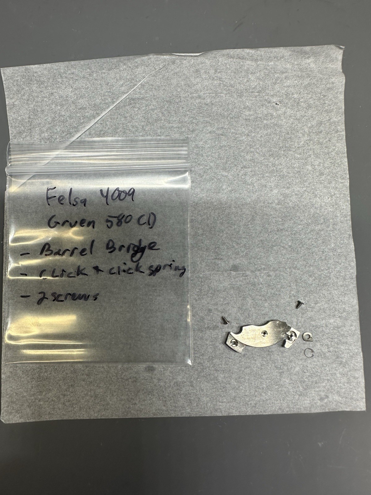 Felsa 4009 Gruen 580CD Barrel Bridge With Click, Click Spring And Screw