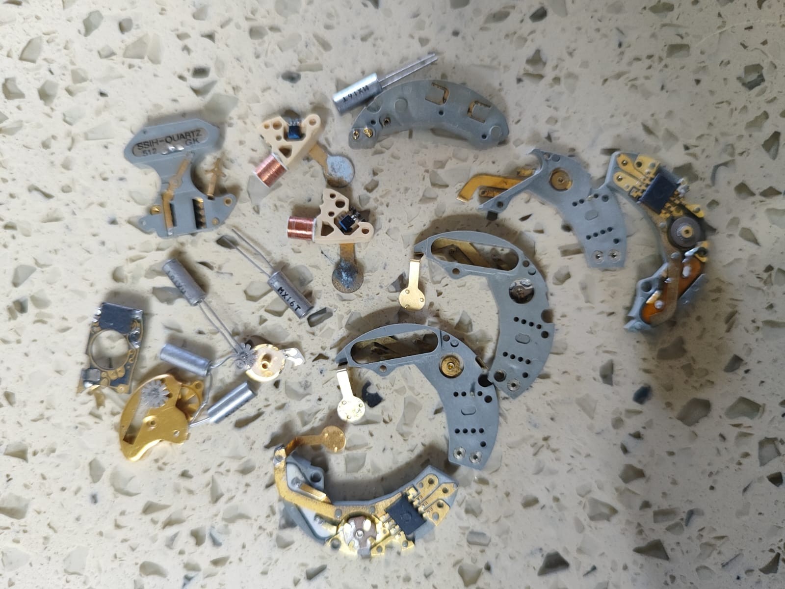 Lot Vintage Part OMEGA Quartz 1310 /1260 & other Lot Parts Not Work Not Test