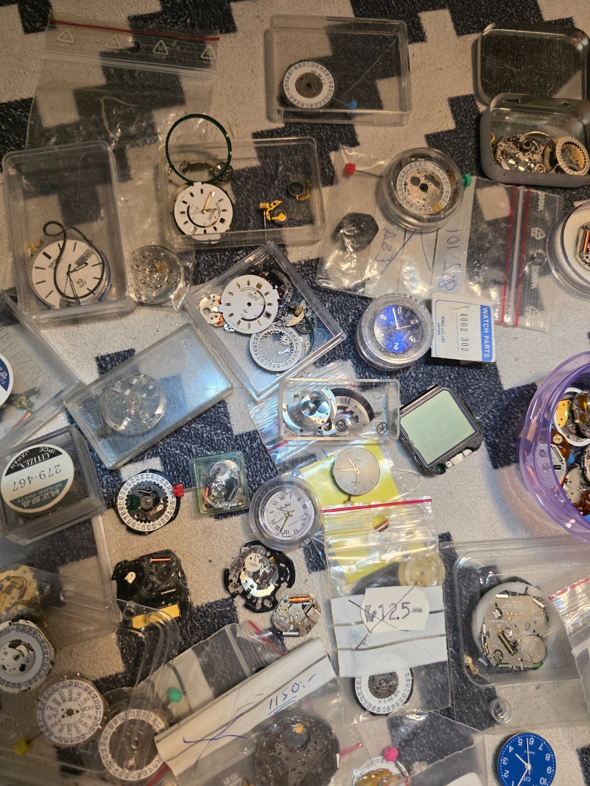 New and used Japanes watches movments and parts