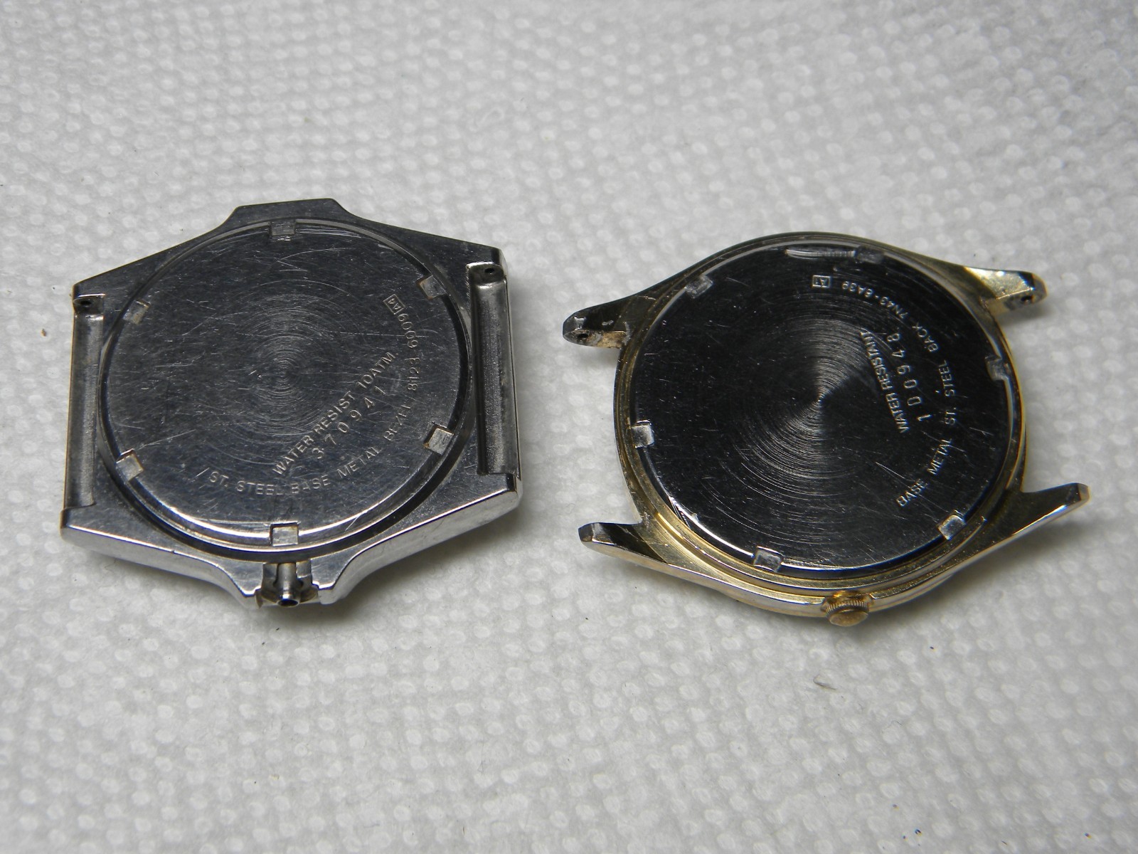 Seiko Case Quartz 8123-6009 & Seiko Quartz Wrist Watch 7N43-8A39 NoRun Parts