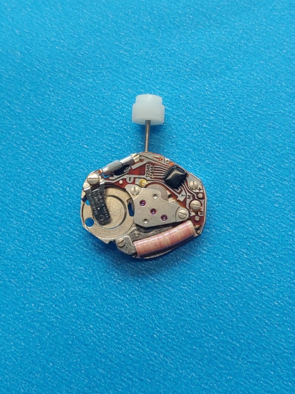 ETA 579.101- 4 Jewel, 3 Hand Movement. Sets, Runs, Keeping Time 7 Days.