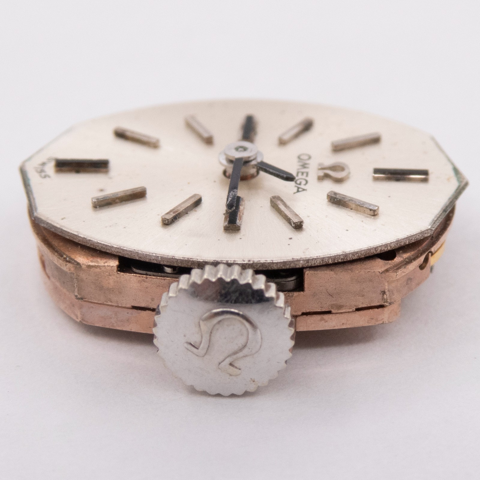 Vintage Omega Caliber 484 17-Jewel Wristwatch Movement, Ticks a Bit