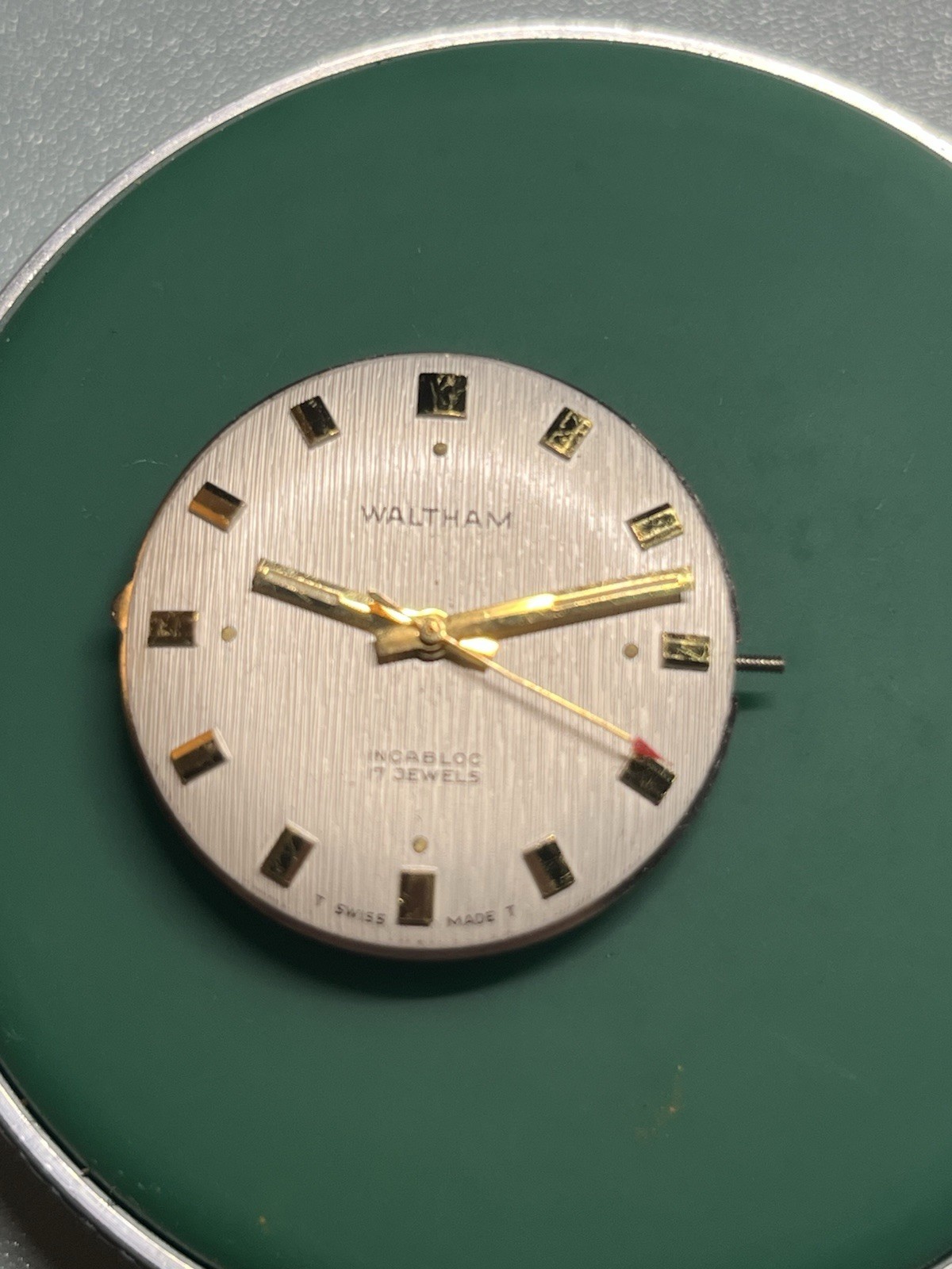 RUNNING Waltham FHF ST 96 Watch Movement 17j With Wood Grain Dial