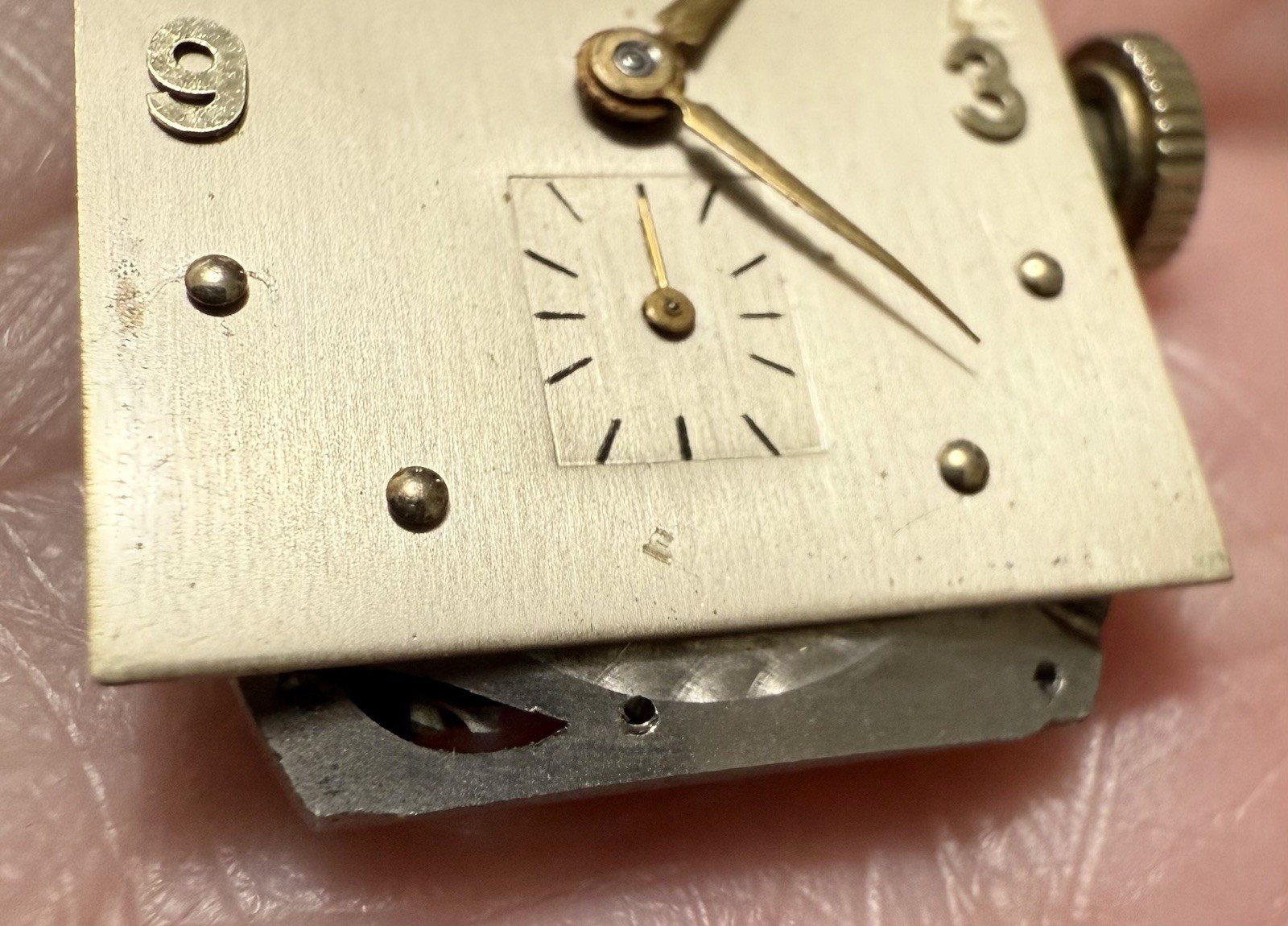 Vintage LONGINES Caliber 9L Manual Wind 17j Swiss Watch Movement with Dial Works