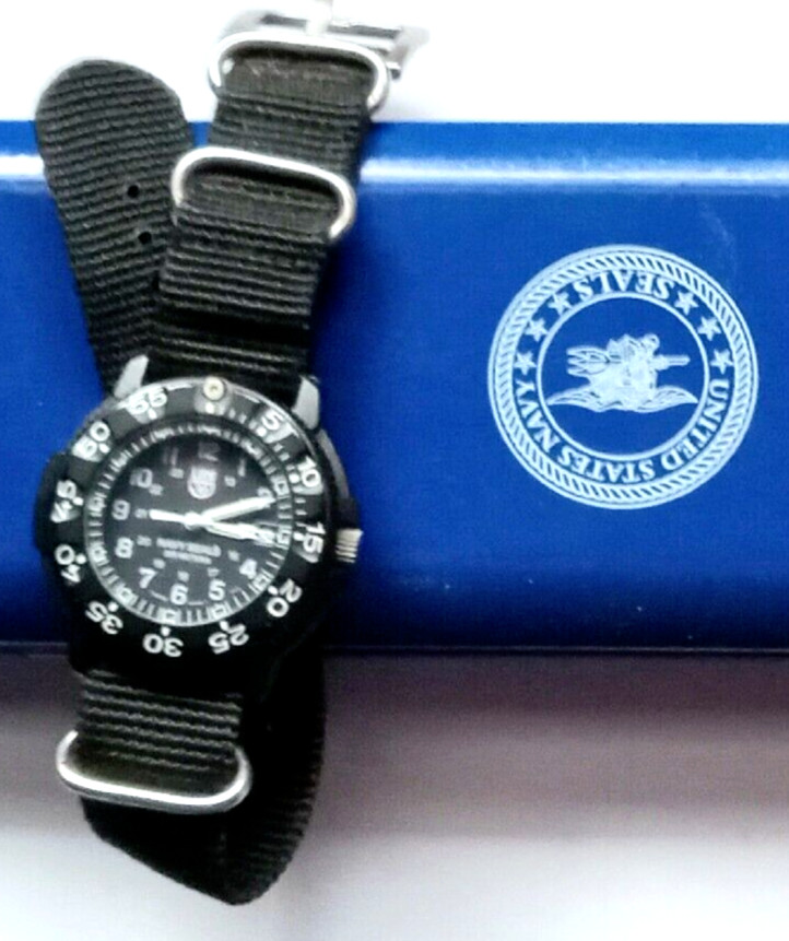 LUMINOX CASE BACK O-RING x 2 NAVY SEAL 43MM SERIES 3000 for BATTERY CHANGE