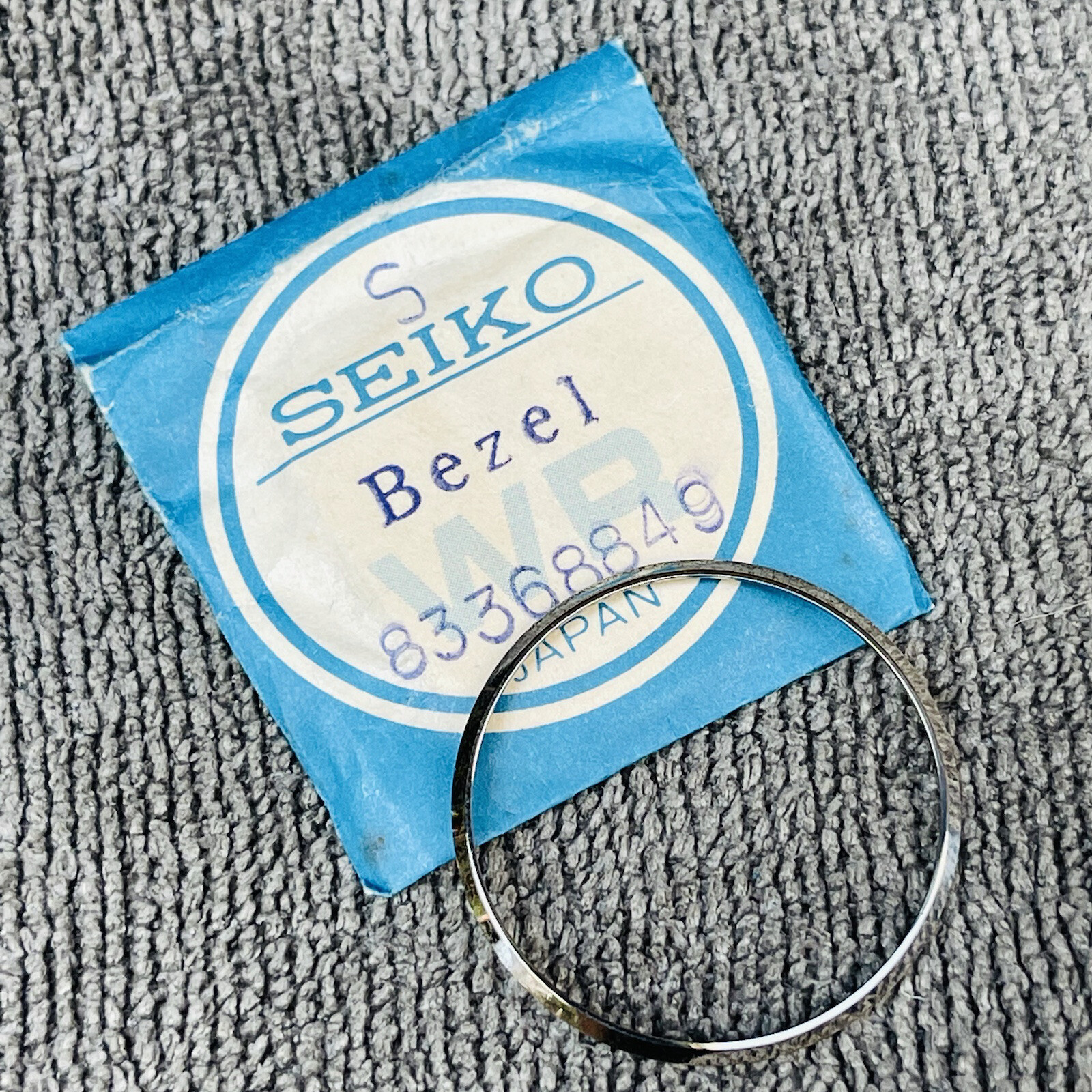 NOS BEZEL FOR VINTAGE SEIKO5606-6020 5606-6029 LM LORD MATIC