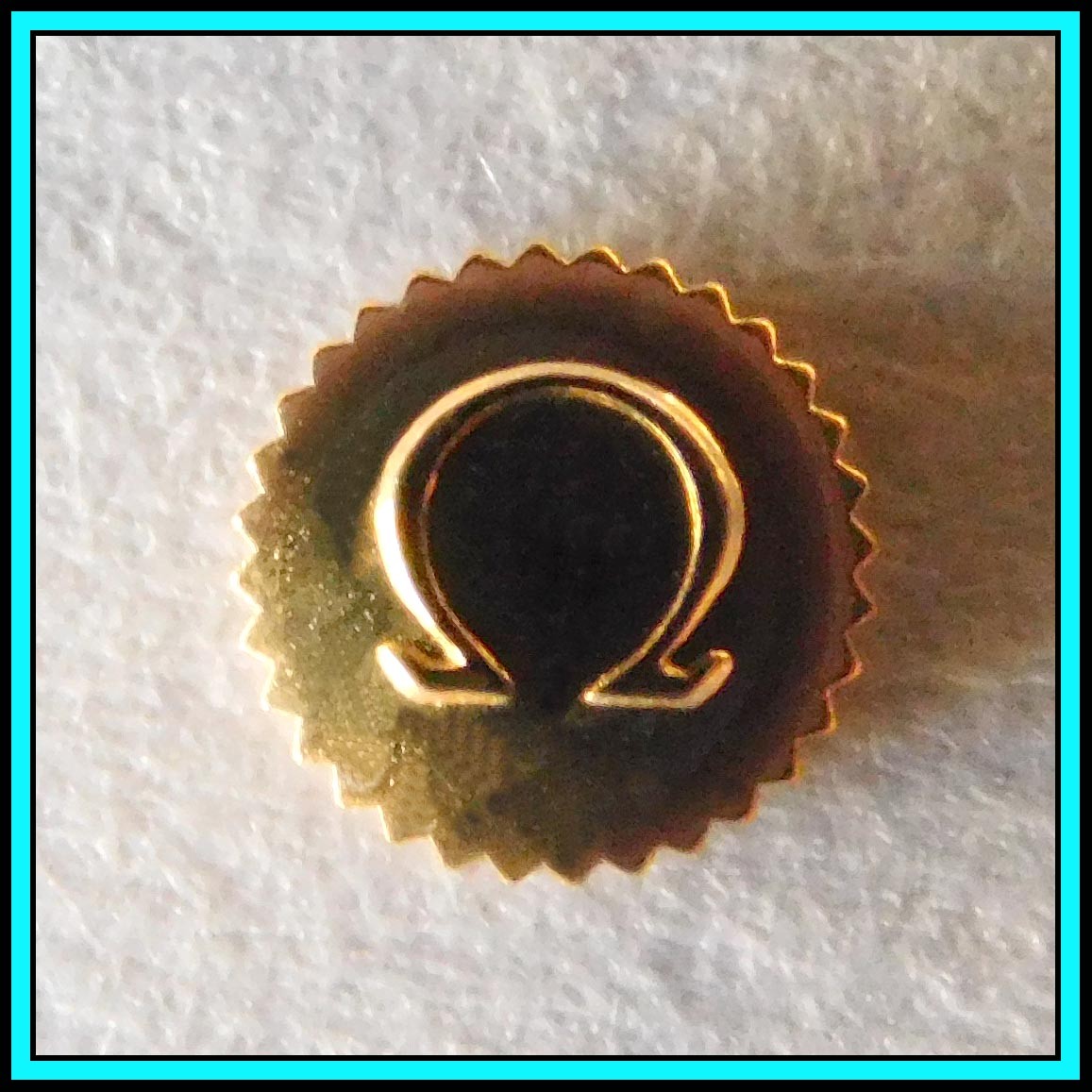 5 (five) Original OMEGA Watch Crowns GOLD PLATED – N.O.S. – 4 mm – STEM: 0.90