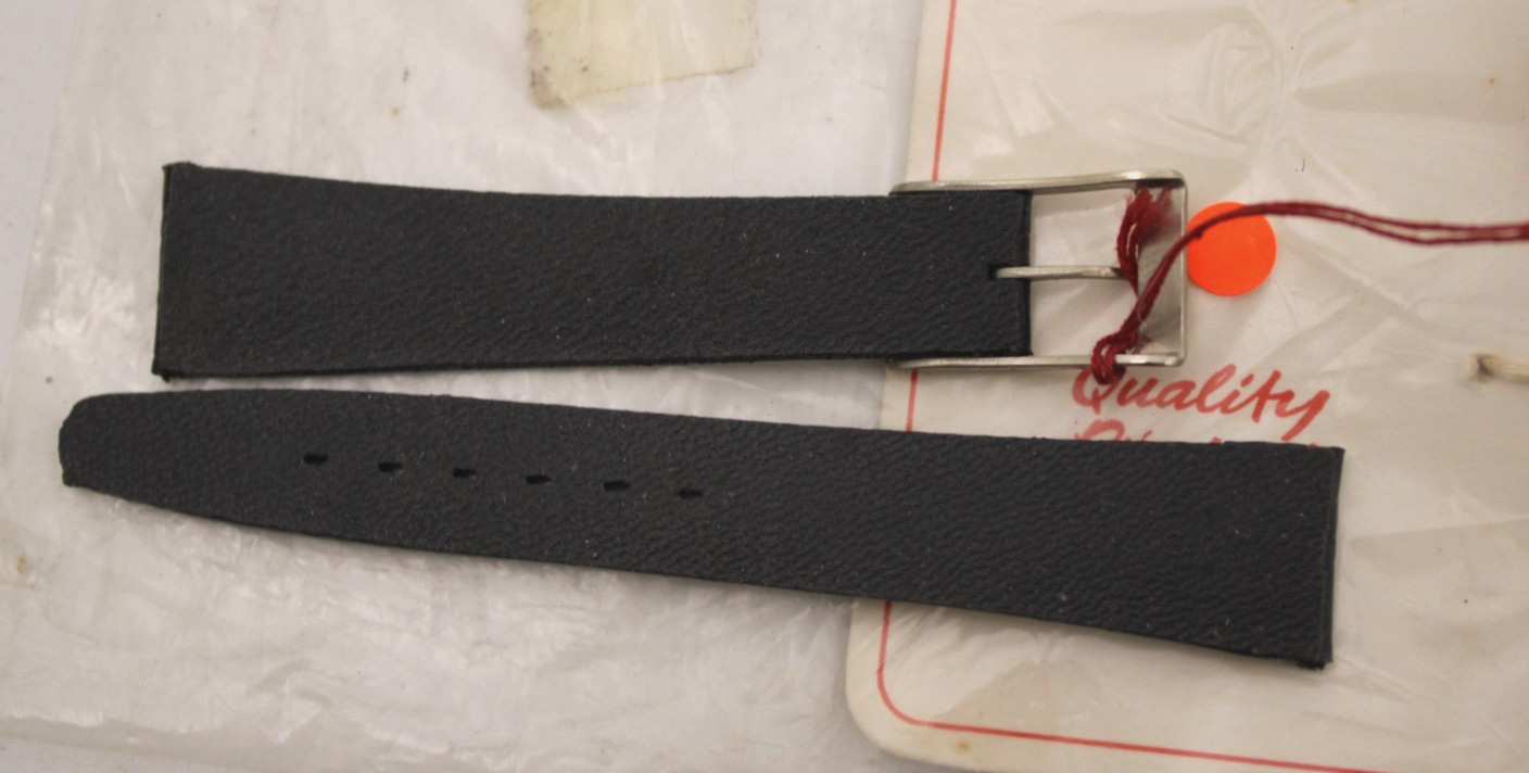 Quantity of Mixed Type Watchmakers Spare Straps, Various Lug Widths