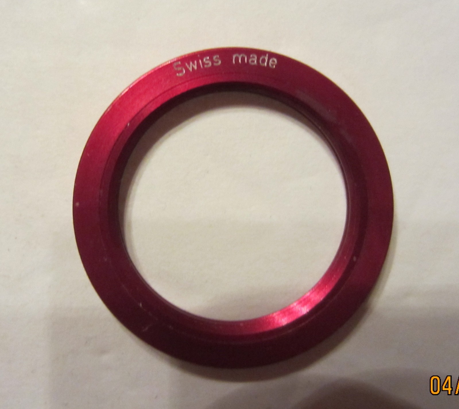 Gucci Red Diamond Cut Bezel – For 1100 Series Watch 11/12.2
