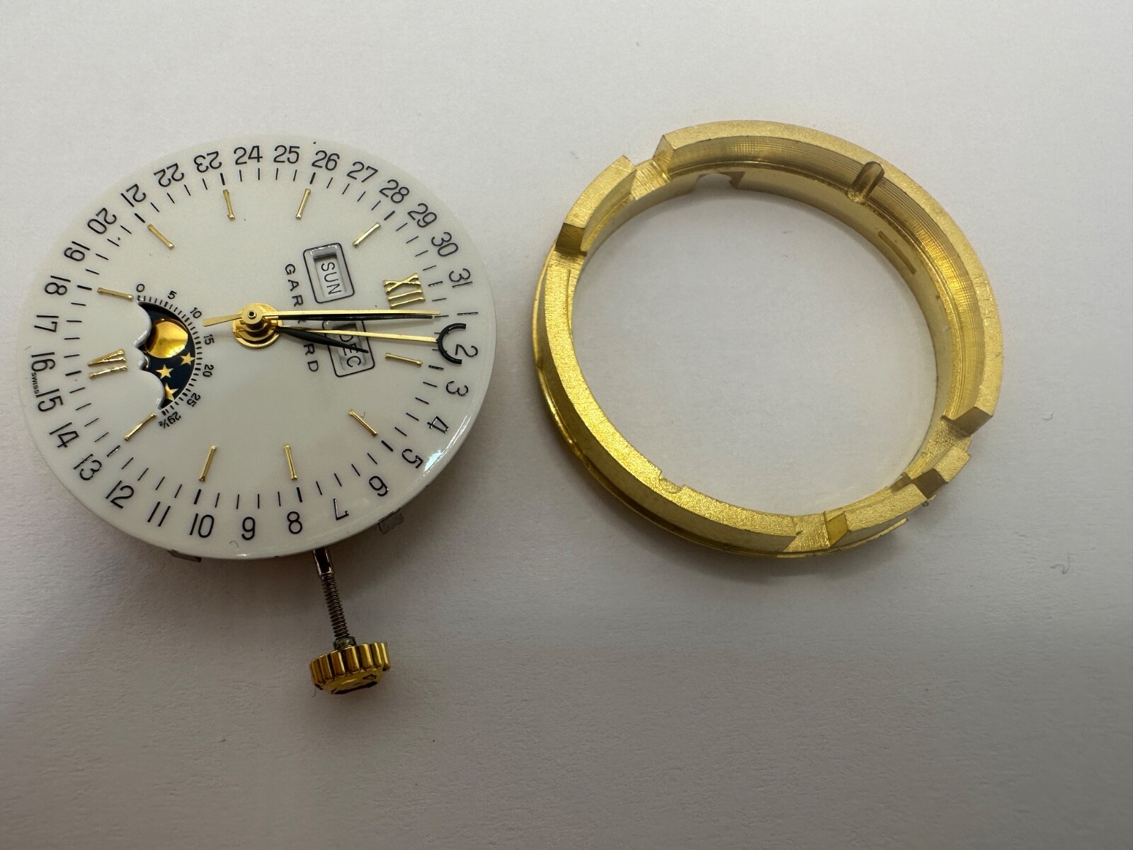 ORIGINAL GARRARD ETA 2892-A2 Movement Moonphase and Day-Date-Month Dial & Crown