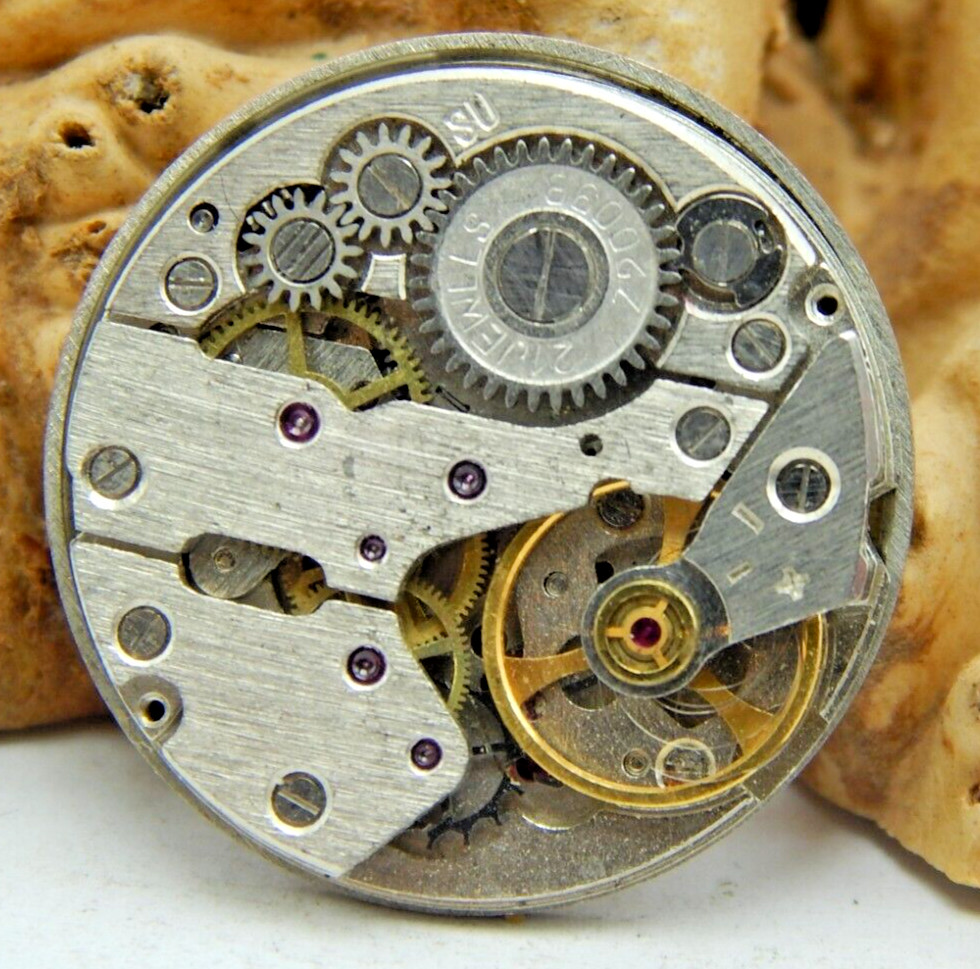 Vintage Cardinal Z2009B 21 jewel ladies wrist watch movement with dial and hands