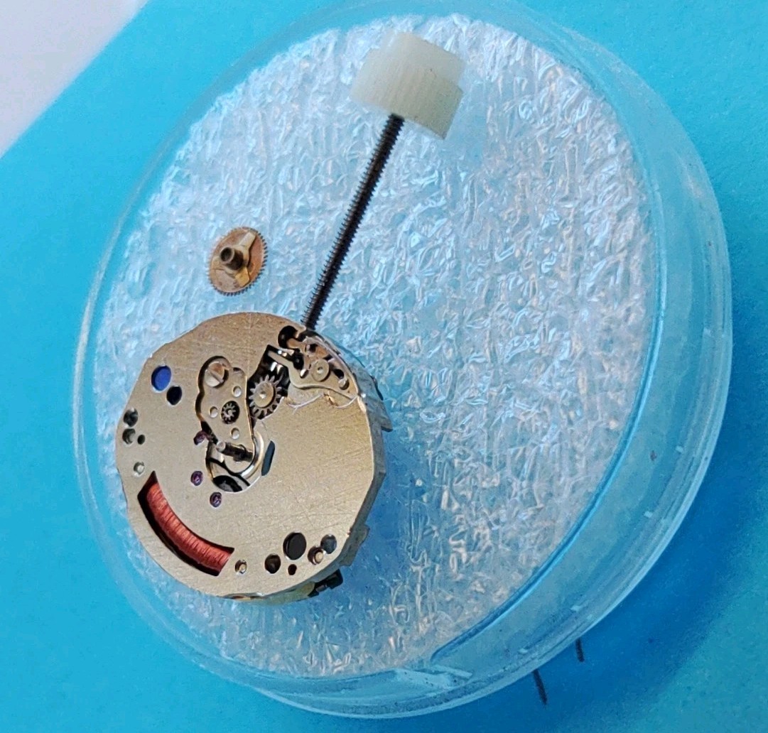 NOS ETA 578.002 6 Jewel Movement. 578.004 Circuit. Sets, Runs, Keeps Time 24 Hrs