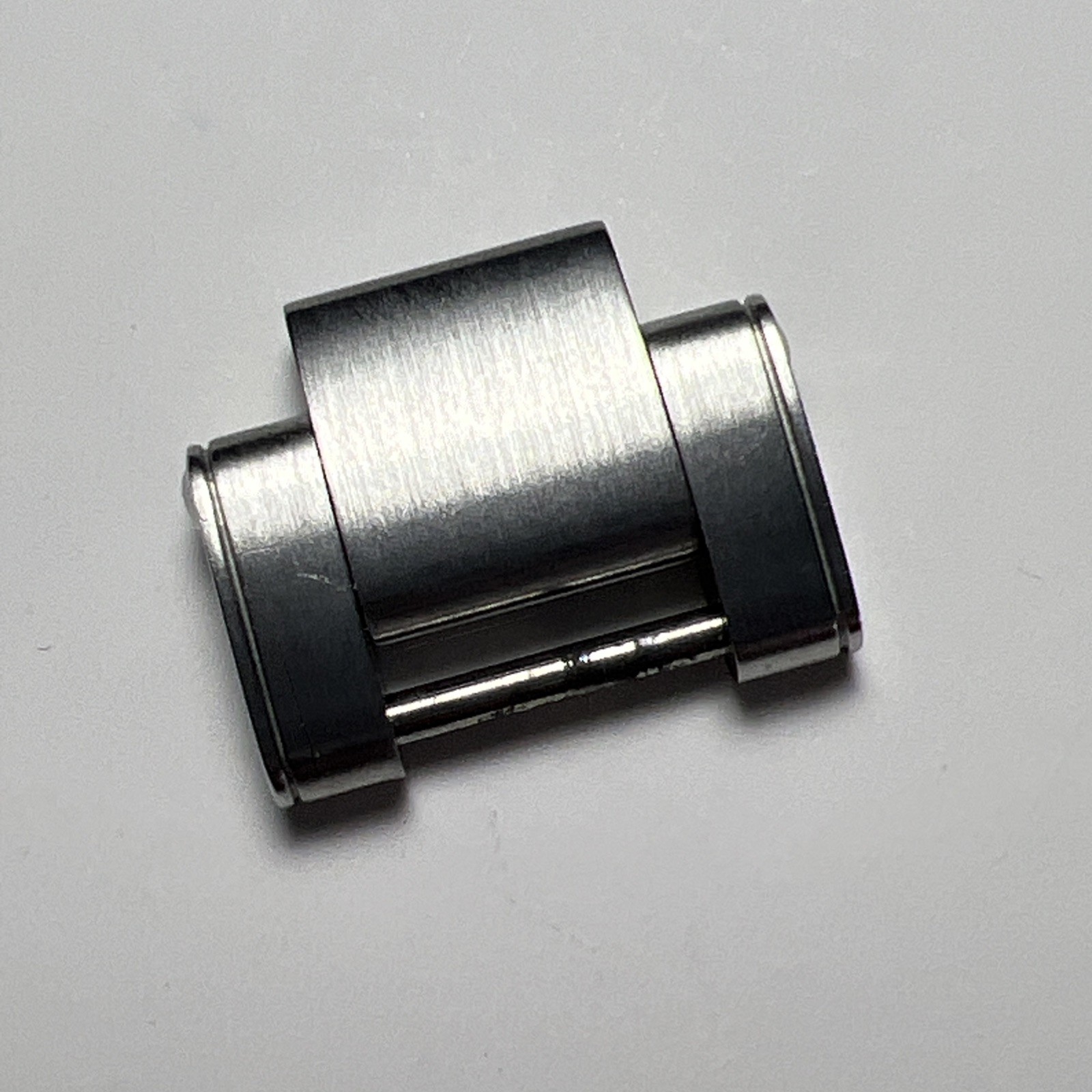 Authentic 16mm Tudor Stainless Steel Rivet Link for Tudor Black Bay 58 79030N