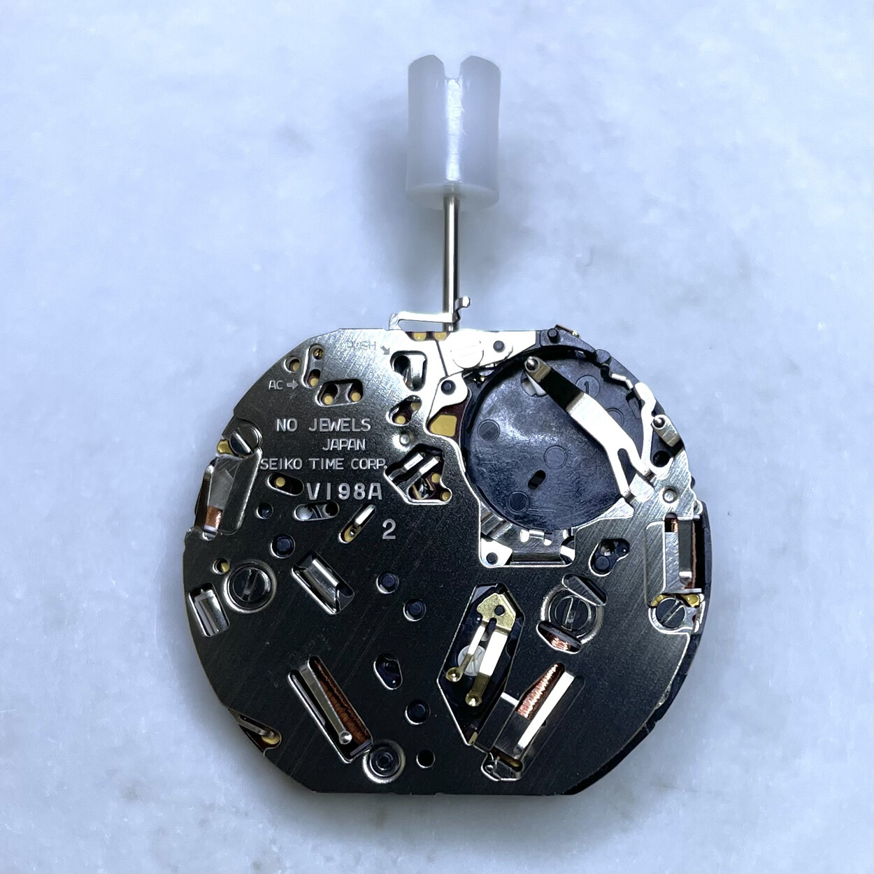 Watch Part Seiko V198A Quartz Movement 3 Hands 4.4mm Height