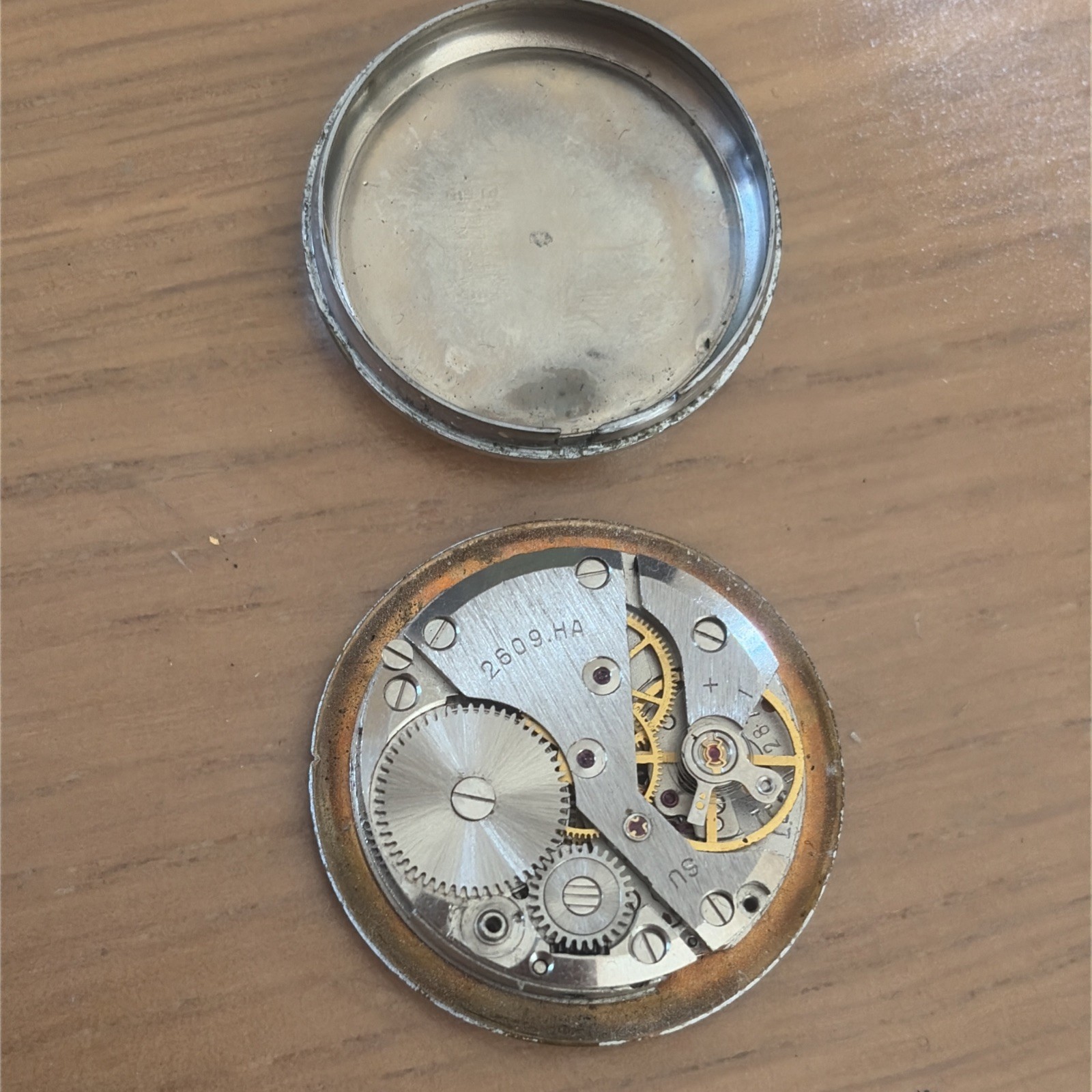 Vintage Raketa 2609.HA USSR -watch movement for parts Sekonda Watch face front