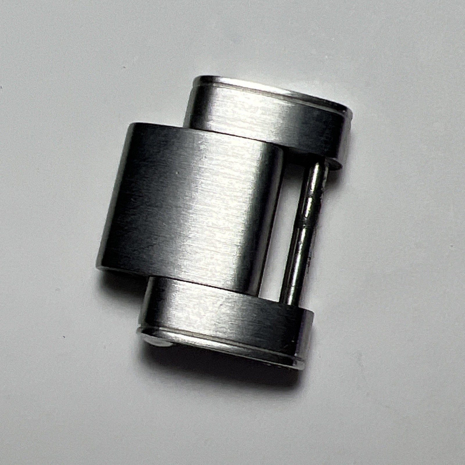 Authentic 16mm Tudor Stainless Steel Rivet Link for Tudor Black Bay 58 79030N