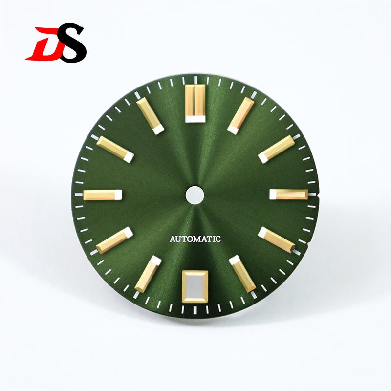 28.5mm Sunburst Dial 6 O’clock Date Blue Lume NH35 Movement No Lume