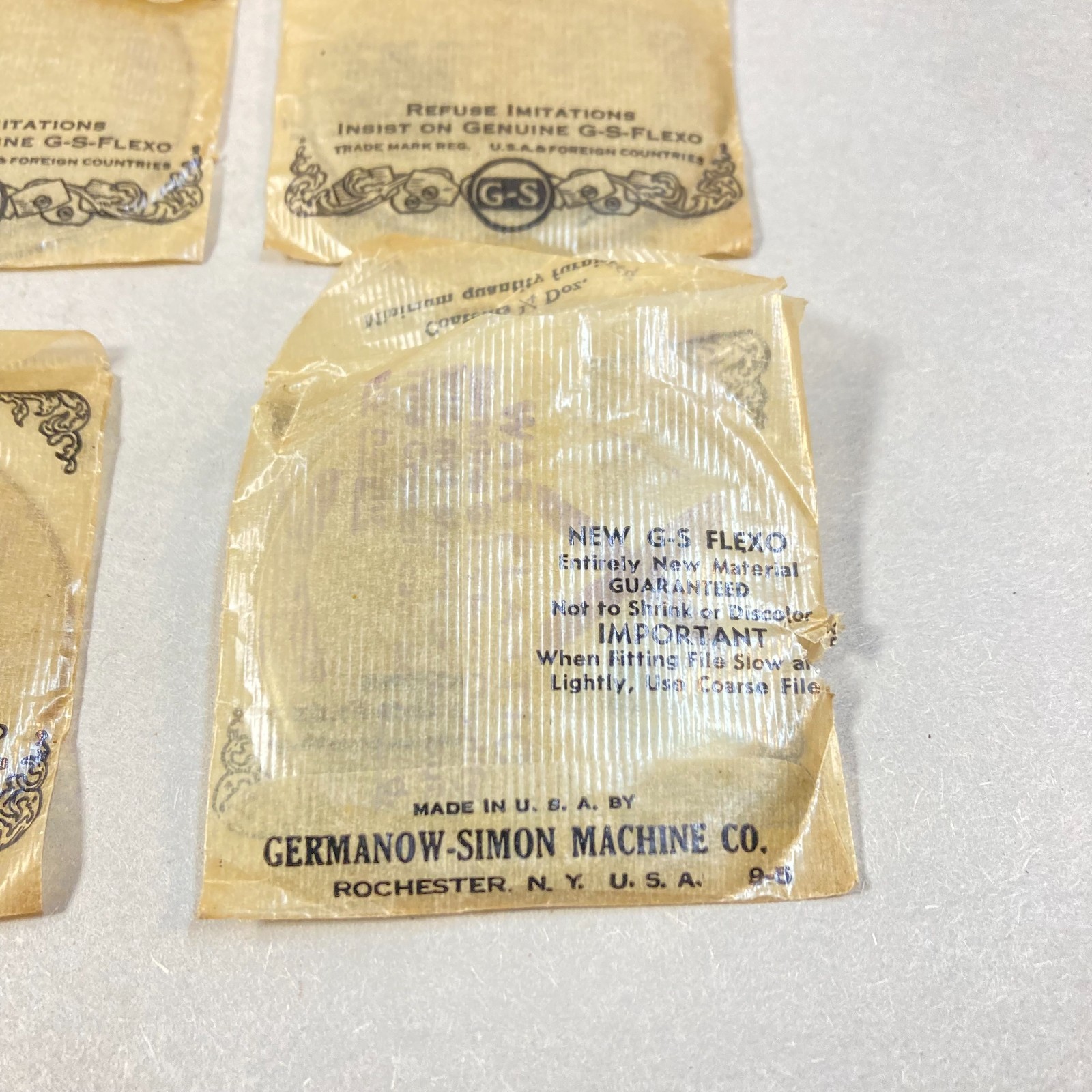 Vintage GS Flexo Large Plastic Crystal 11 Pc Size #63 USA