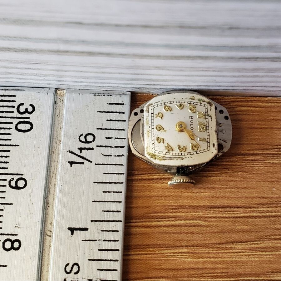 Bulova 6BO 1952 L2 BXW 17 Jewel Swiss Watch Mechanical Movement Vintage WP2