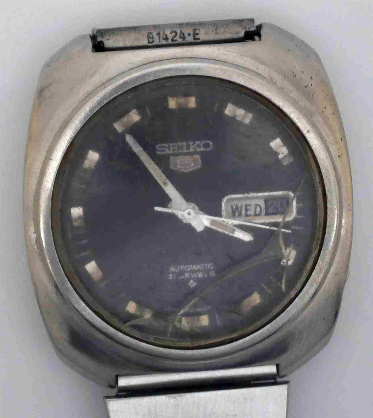 VTG SEIKO 5 Steel Watch. Ref: 6119-8430. Cal: 6119C. For Service