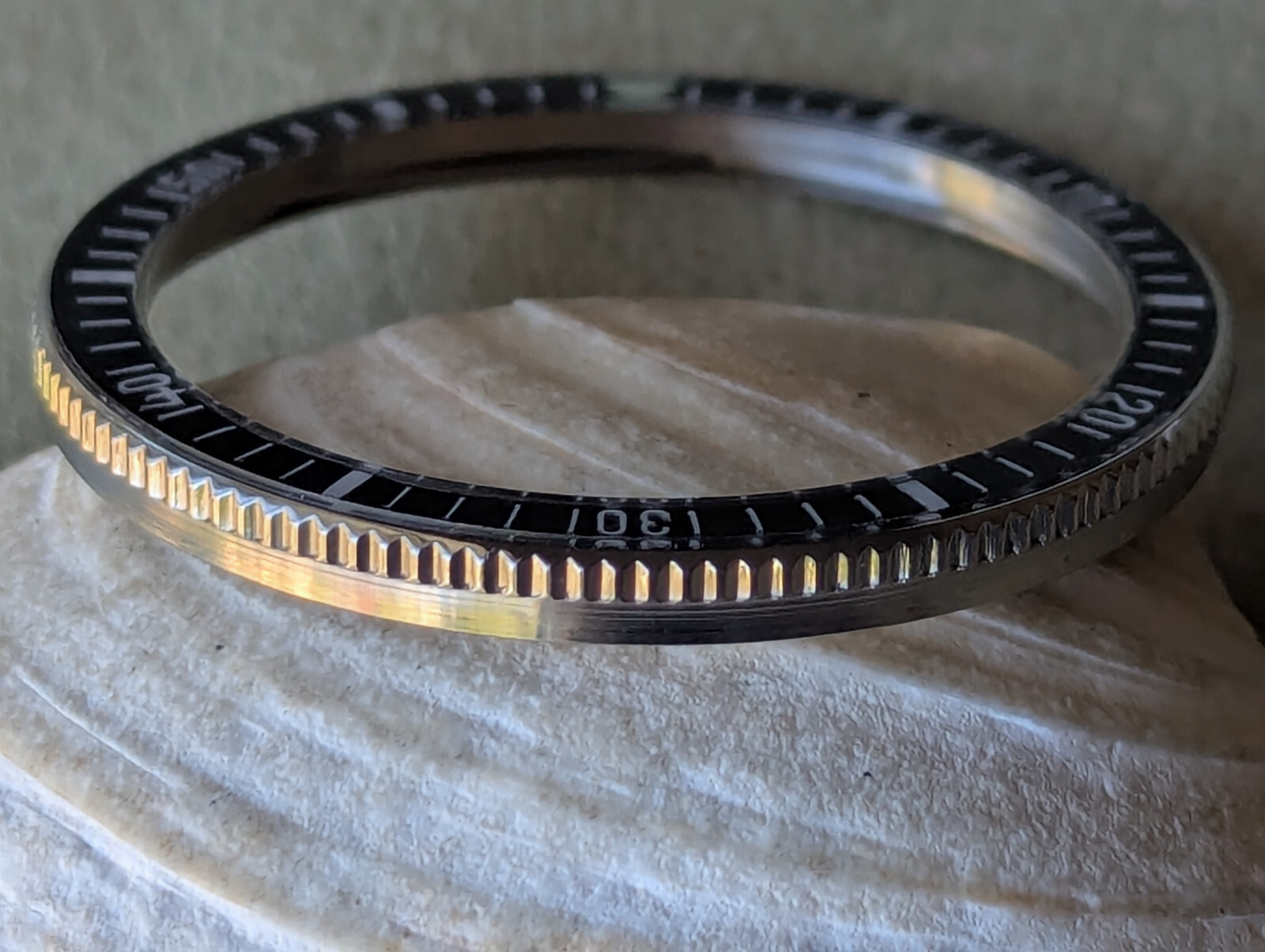 NOS Vintage 1960’s Yema Superman SS Bezel/Black Acrylic Insert/Tension Spring