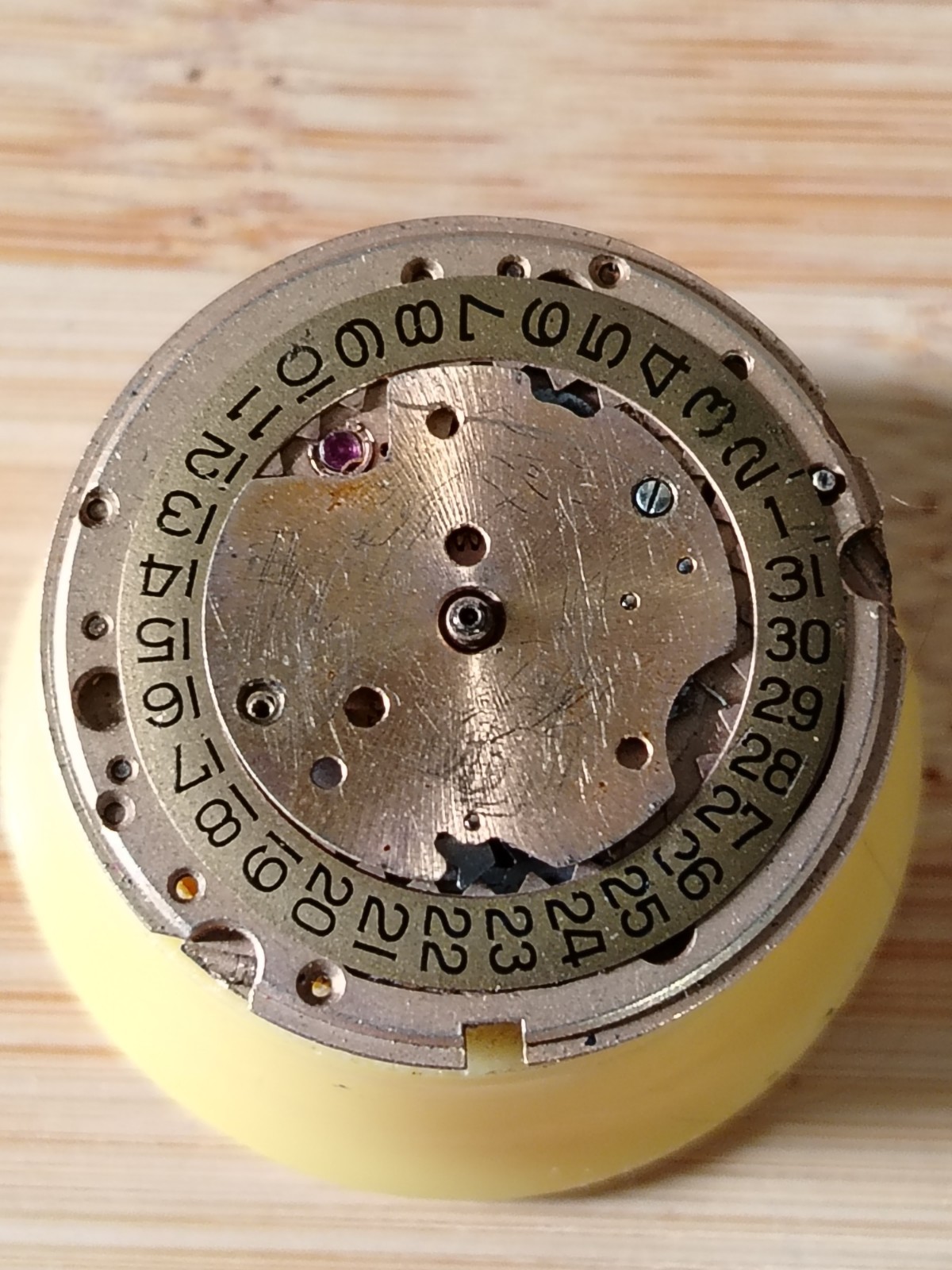Vintage OMEGA Cal 565 Automatic Movement For Project.