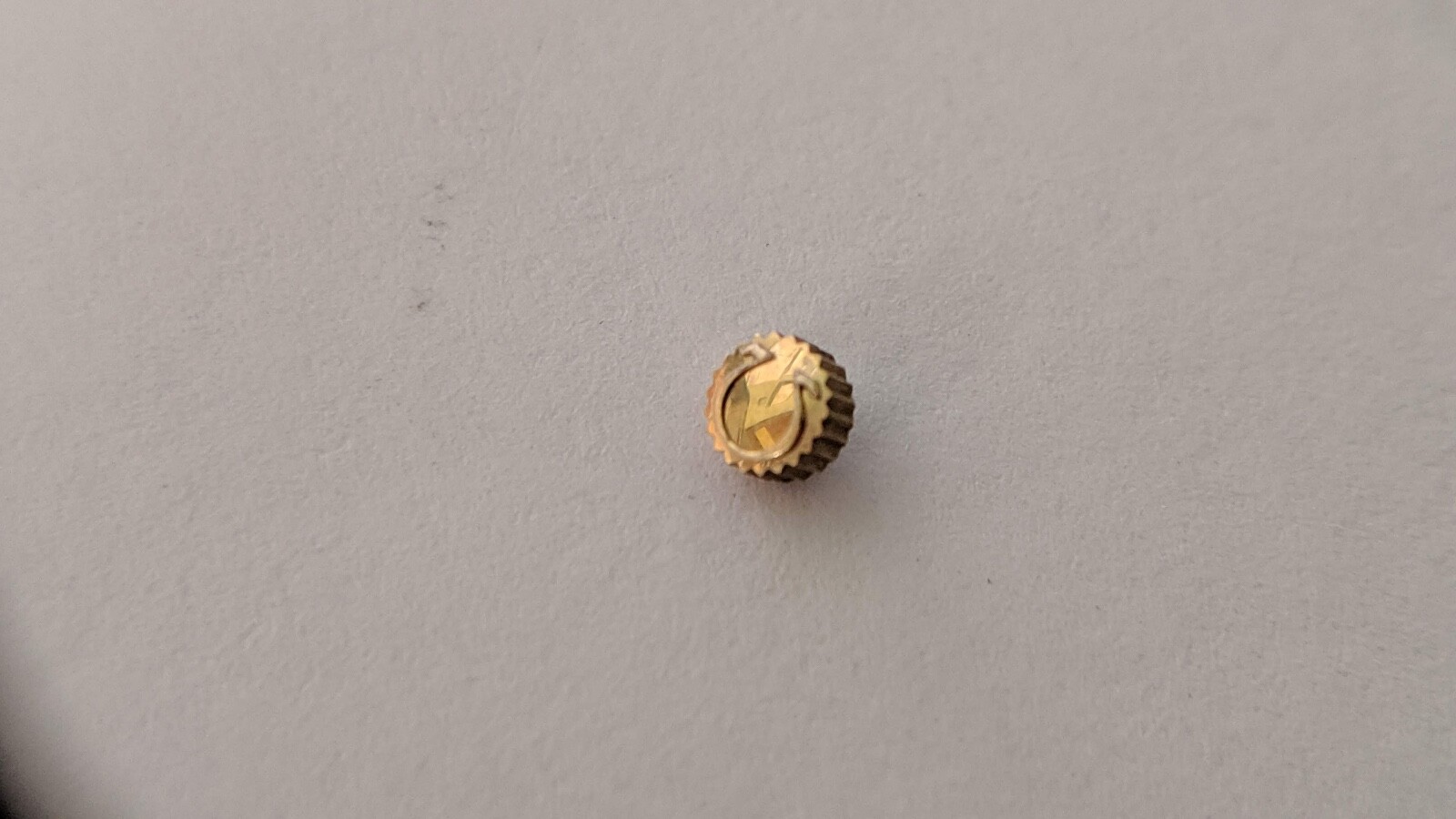 Omega CROWN Yellow, approx 2.9mm diameter tap 10 (0.90mm for stem, tested) (tiny