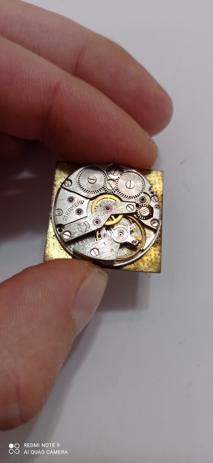 Vintage USSR Slava Mechanical Movement 2414 cal. For Parts. 3 pst. For Parts