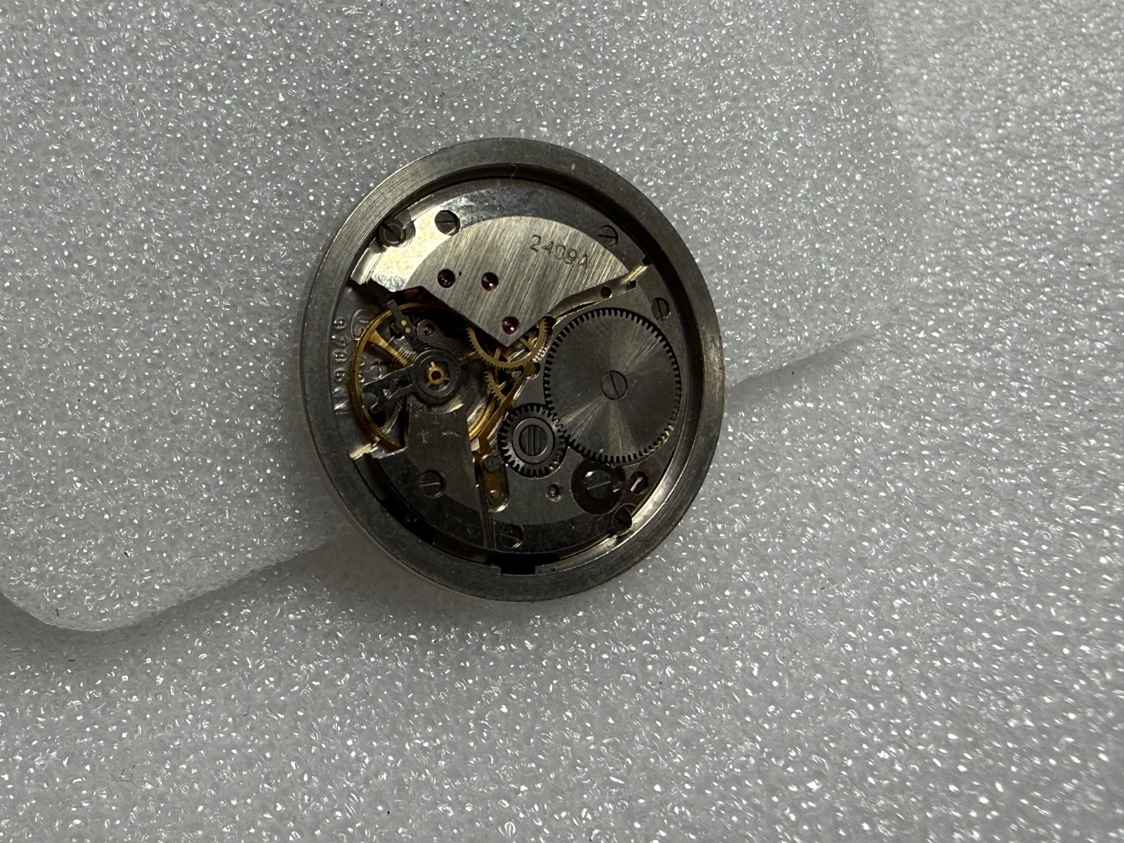 Watch movement USSR Vostok Cal.2409A plus Dial.For parts.