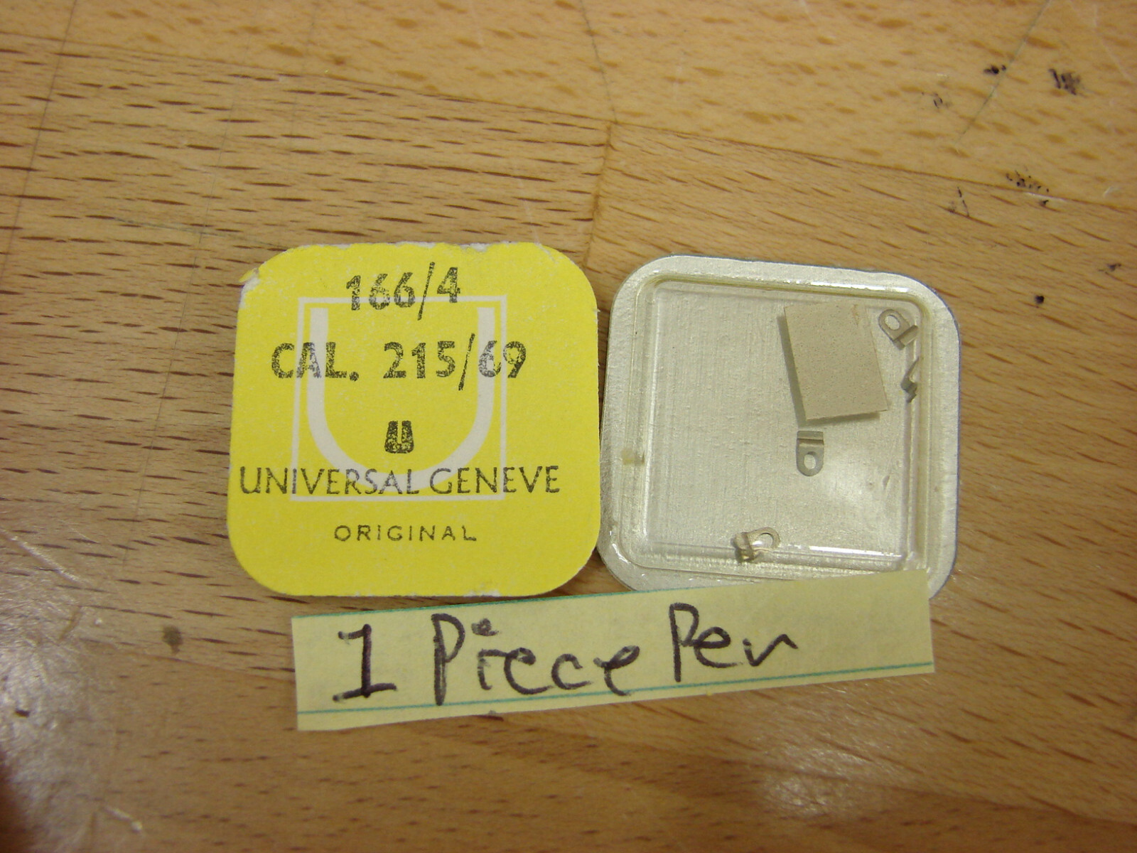 Universal Geneve polerouter 215, 218, 68, 69, case clamp, case clamps screw WOW!
