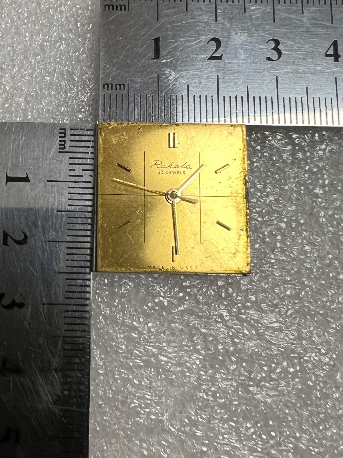 Watch movement USSR Raketa Cal.2209 plus Dial. For parts .