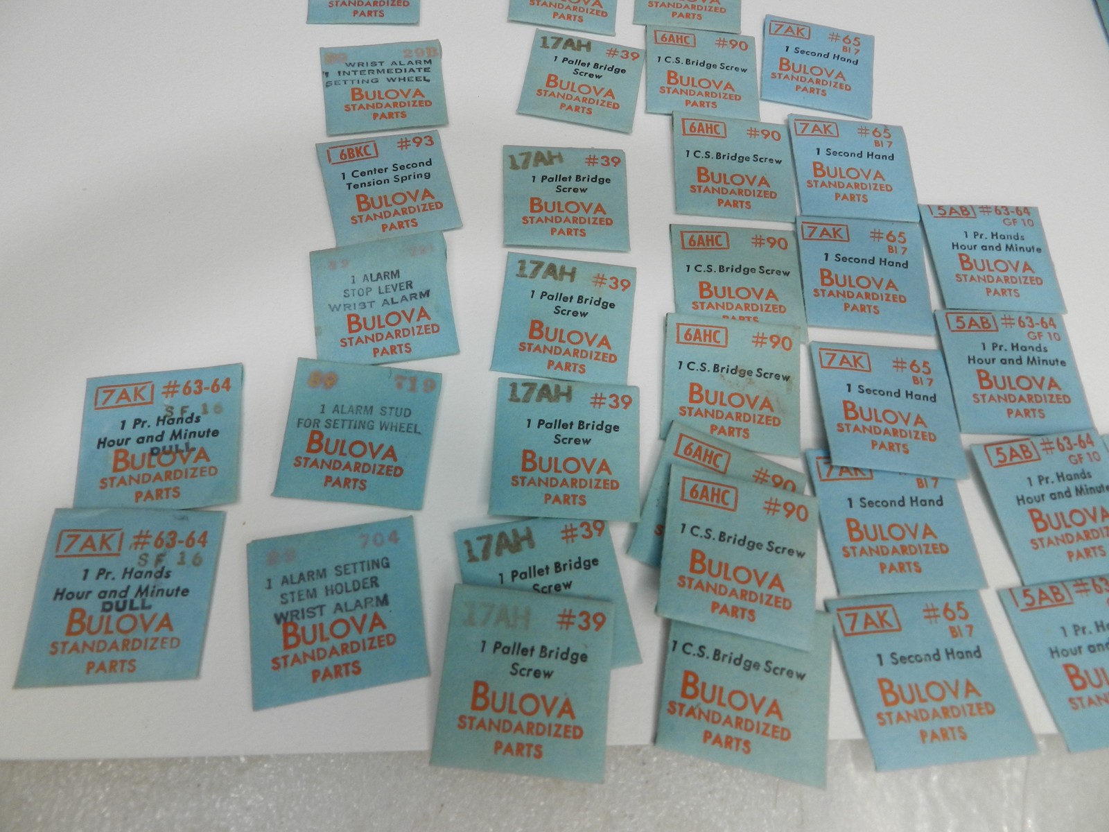 Vintage New Old Stock Watchmaker Bulova Standardized Parts Mixed 125 pcs (O39J)