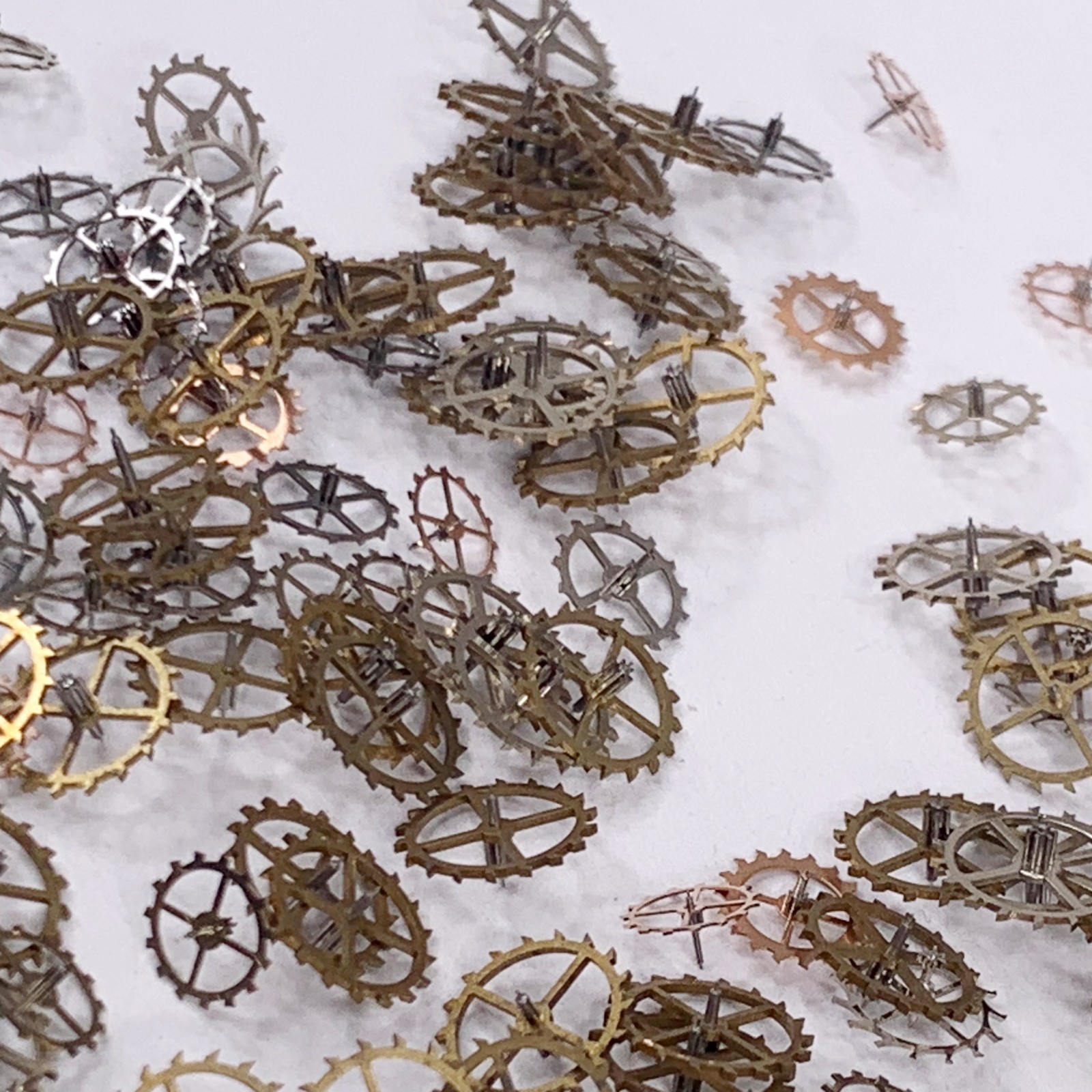 50 Escape Wheels Silver Rose Gold Copper Watch Part Part Gears Lot Steampunk Art