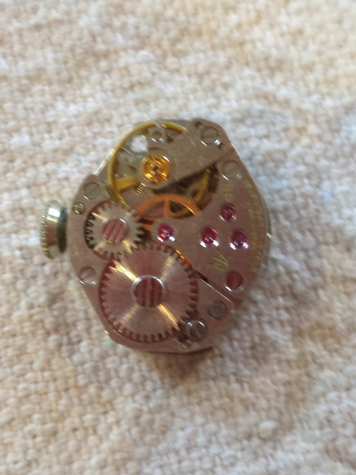 Lot of 9 Vintage Ladies Dress Watch Movements For Parts or Repairs. See Pictures