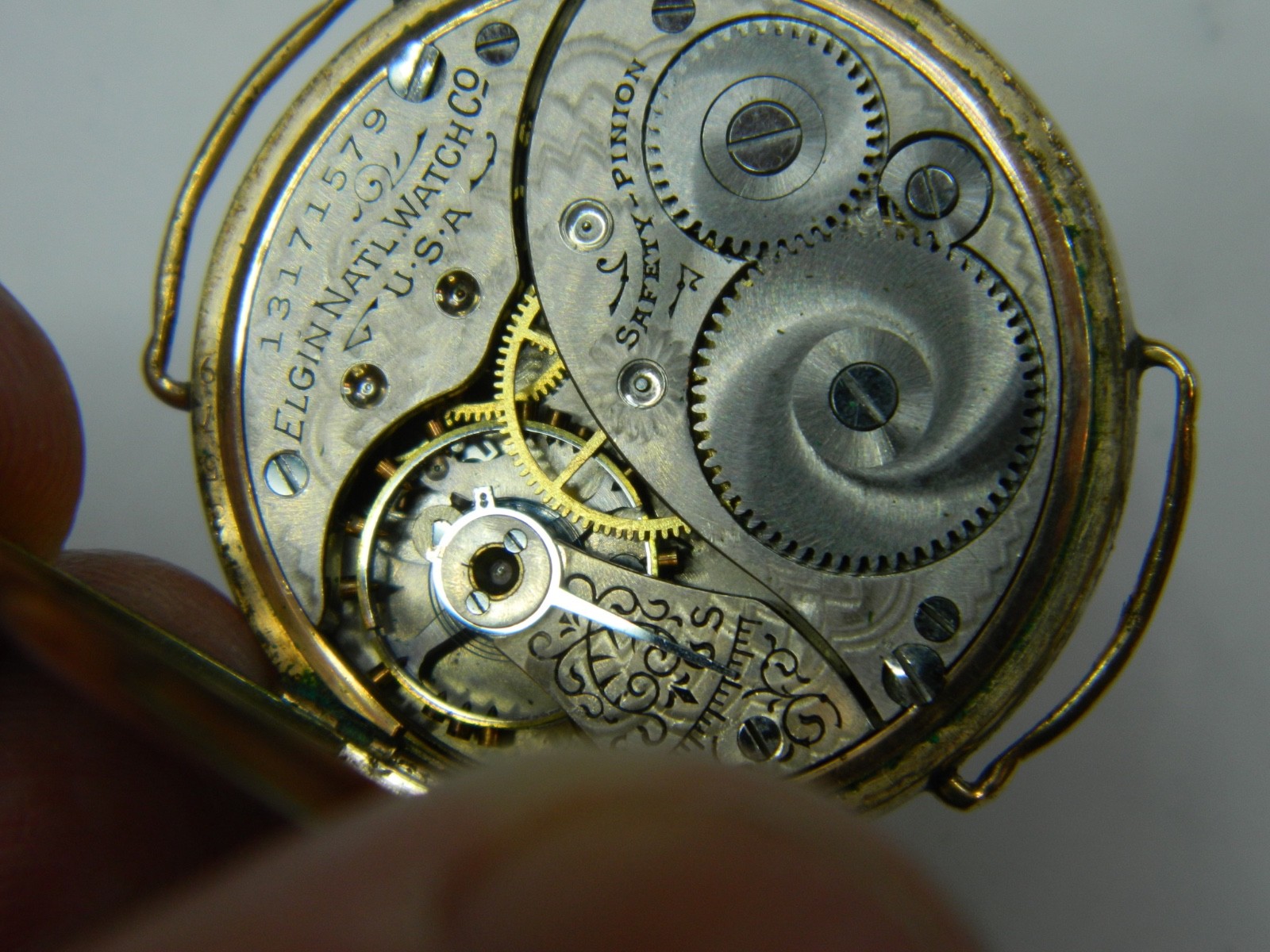 1908 PRE-WW1 ELGIN 0S 10K GOLD FILLED WIRE LUGS TRENCH WATCH – FINE CASE -REPAIR