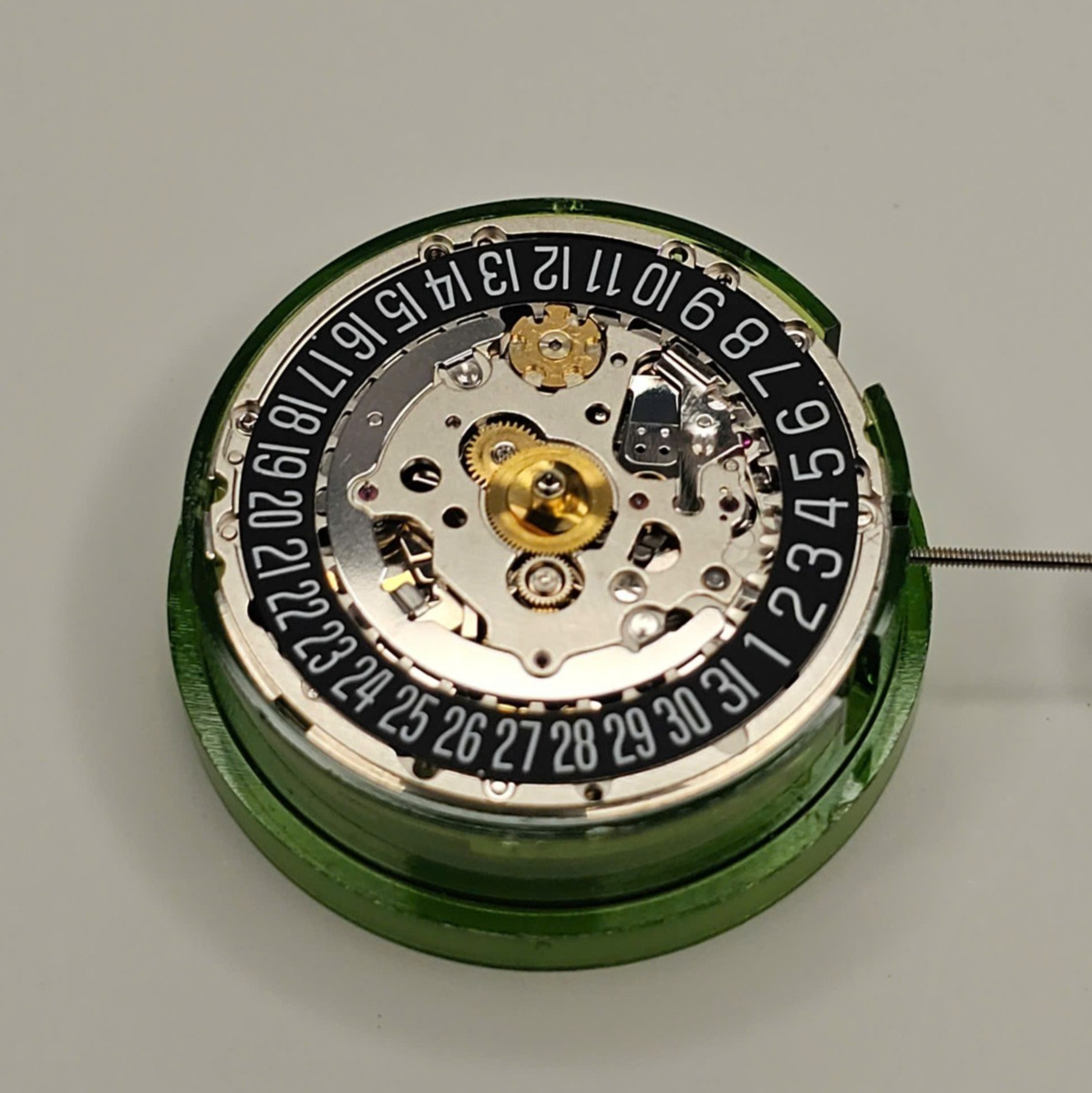 ETA2894 -2 Movement | TAG Heuer Caliber 17 Modular Chrono | Black Date 3-Subdial