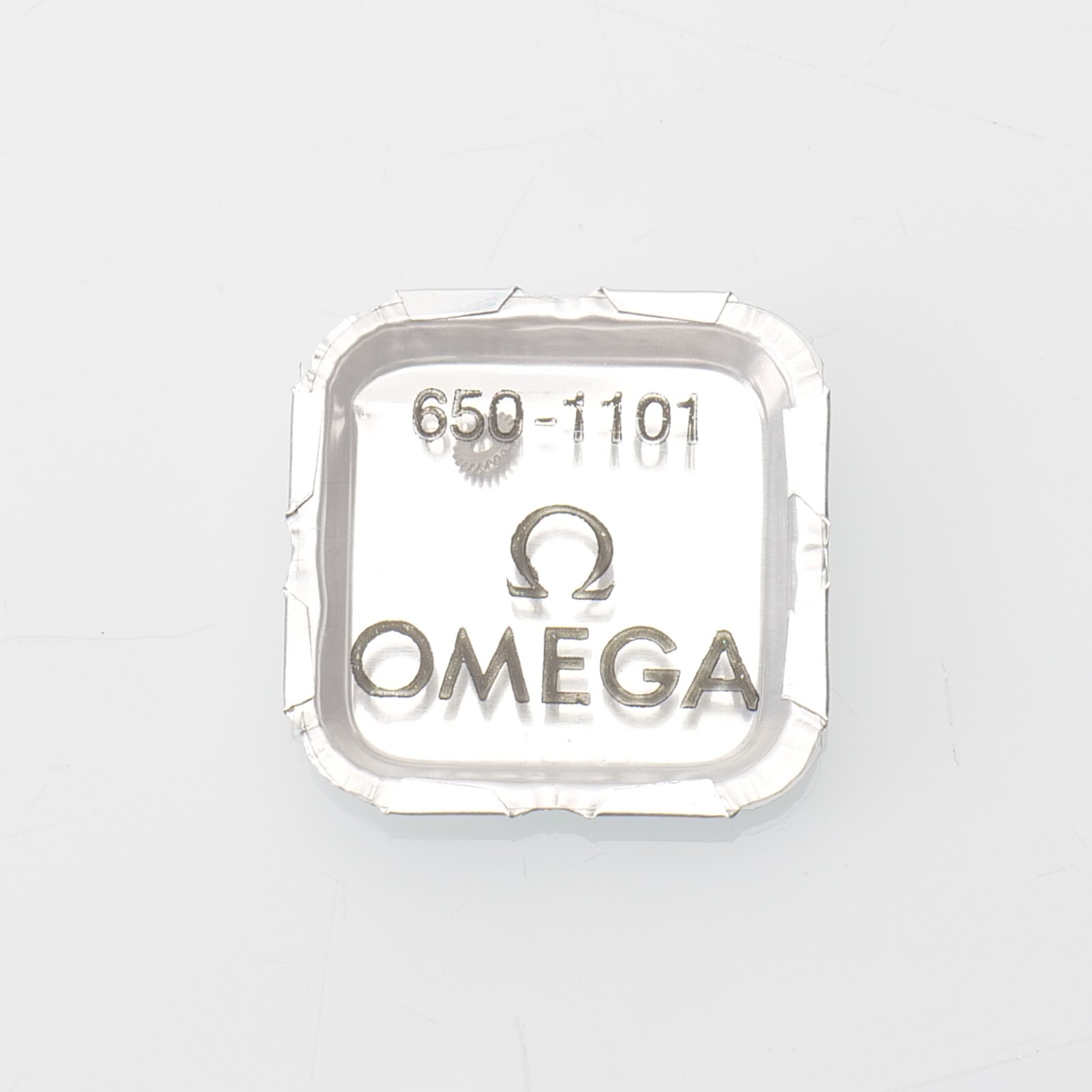 OMEGA 650-1101 Watch Crown Wheel Part Watchmakers New Old Stock (C14D25)