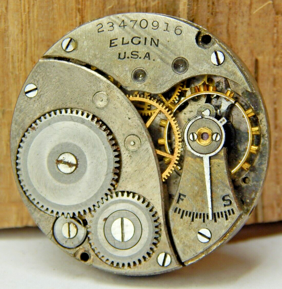 Vintage 1921 Elgin 463 7 jewel Model 3 3/0s pocket watch movement dial & hand