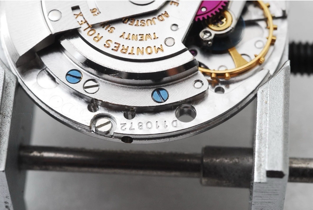 ROLEX 1570 MOVEMENT SERVICED. SEE PICTURES. For 1680,5512,5513,1016