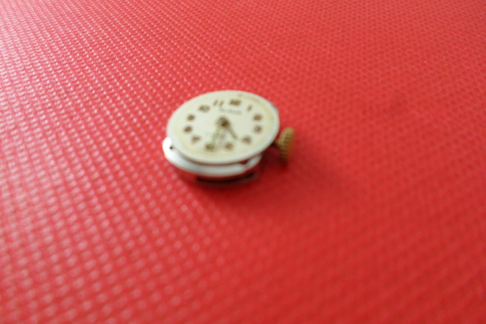 Slava 18mm Watch Movement c1940s, 9ct crown, VGC Fully Serviced 2024 (Ref:24/GS)