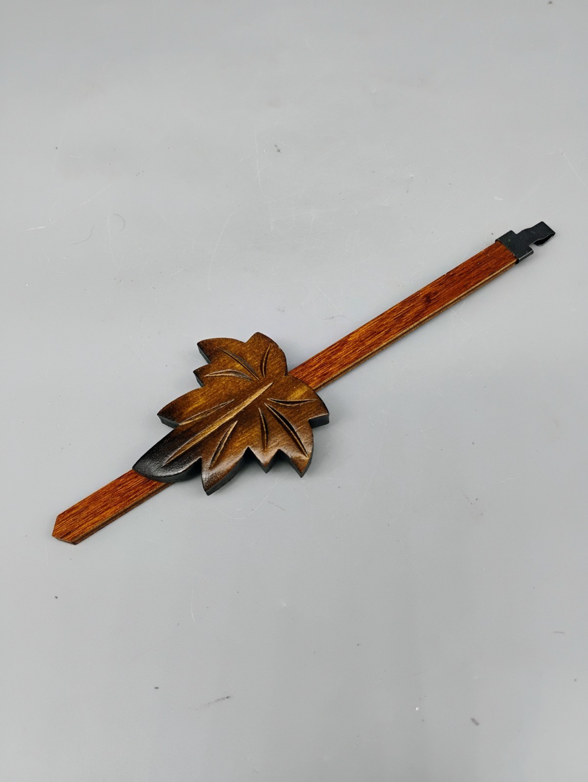 Maple Leaf Pendulum for Quartz Cuckoo Clocks Dark Brown/Walnut Finish 7.5″
