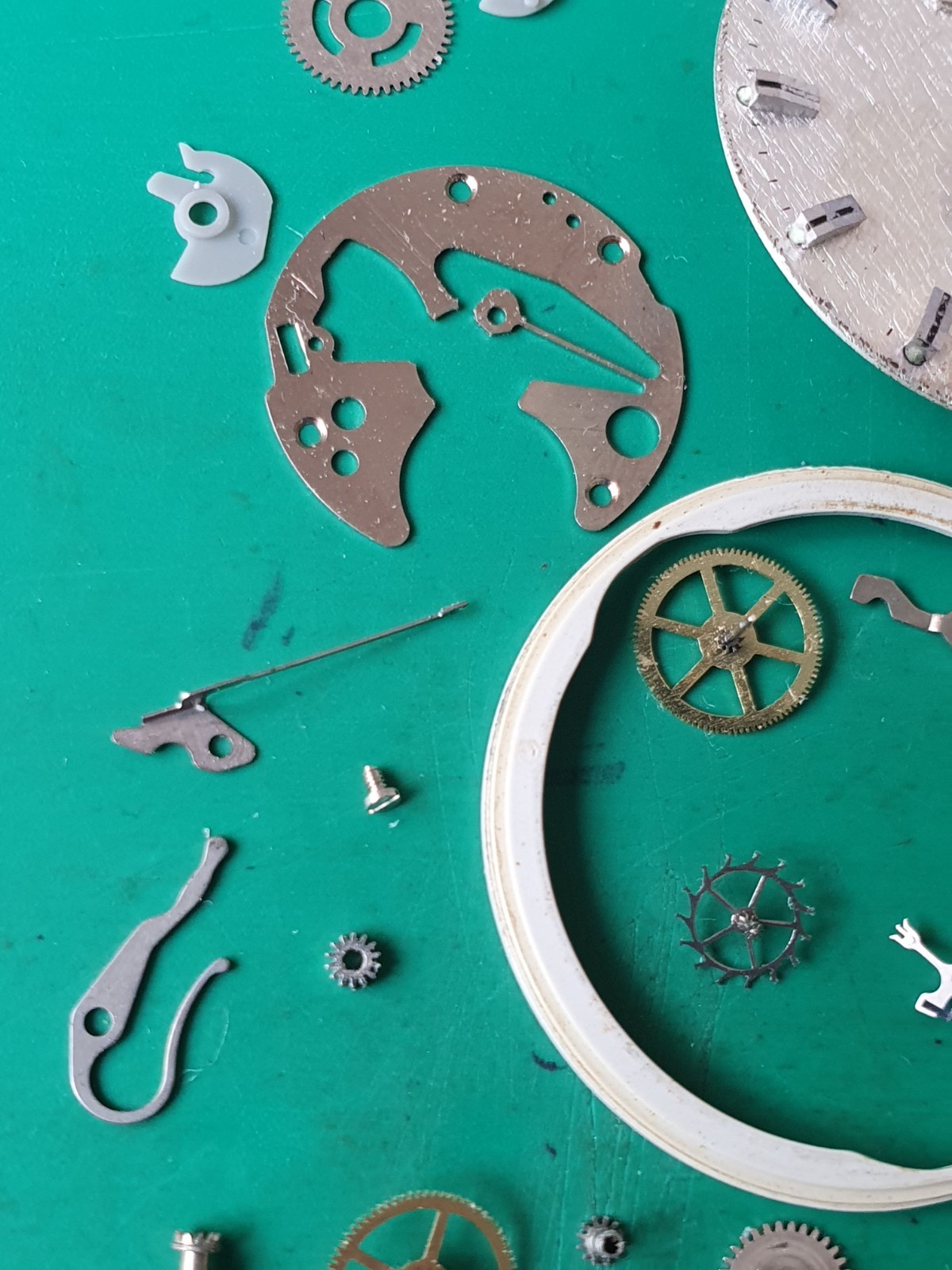 SEIKO 6119 C ORIGINAL PARTS (Single Sales Possibility)