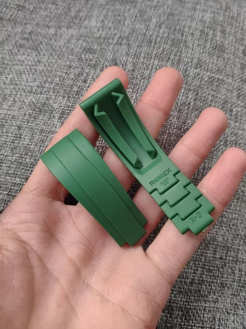 Waterproof Silicone Rubber Watch Strap Folding Clasp Wristwatch Replacement Band
