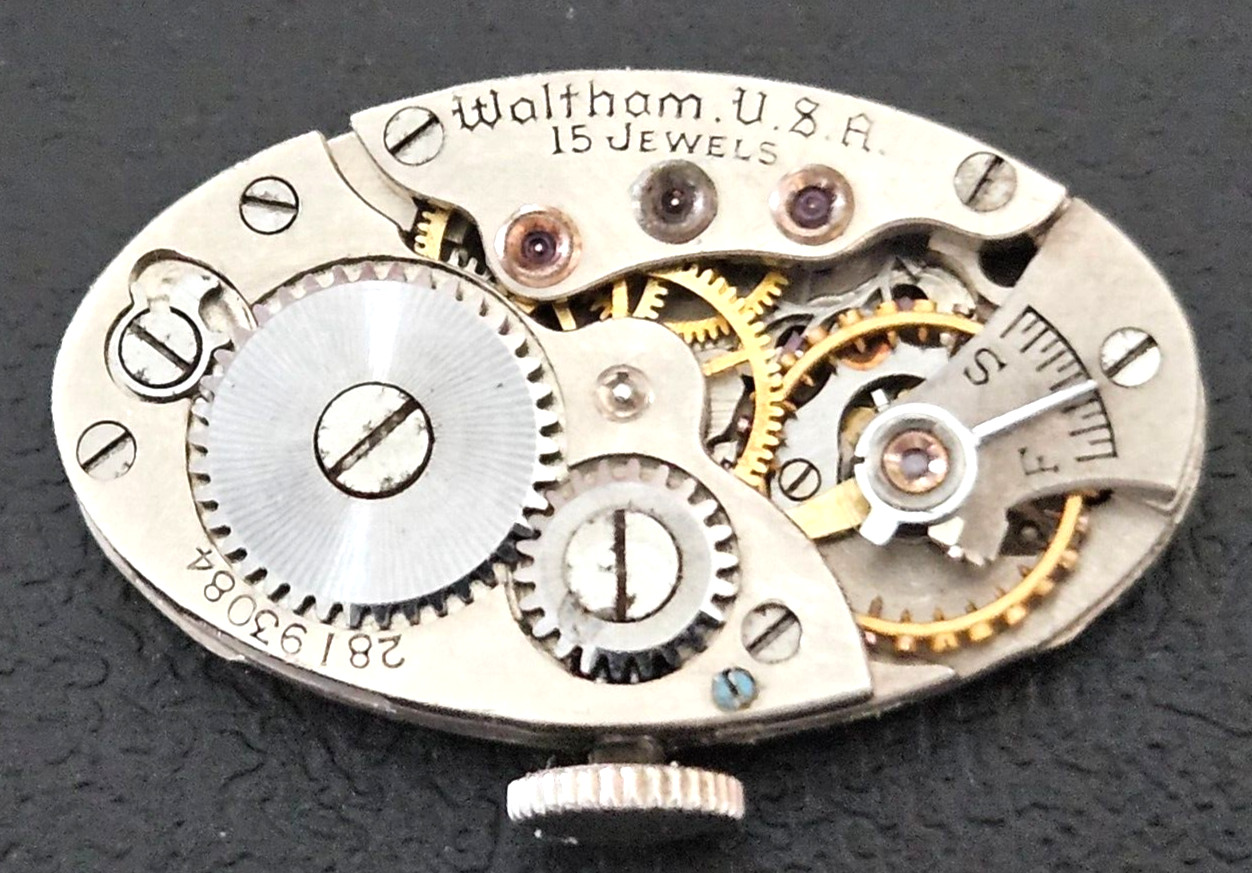 WALTHAM 665 6.5L 15J USA WATCH MOVEMENT (BALANCE RUNS WITH ROTATION) LOT.225