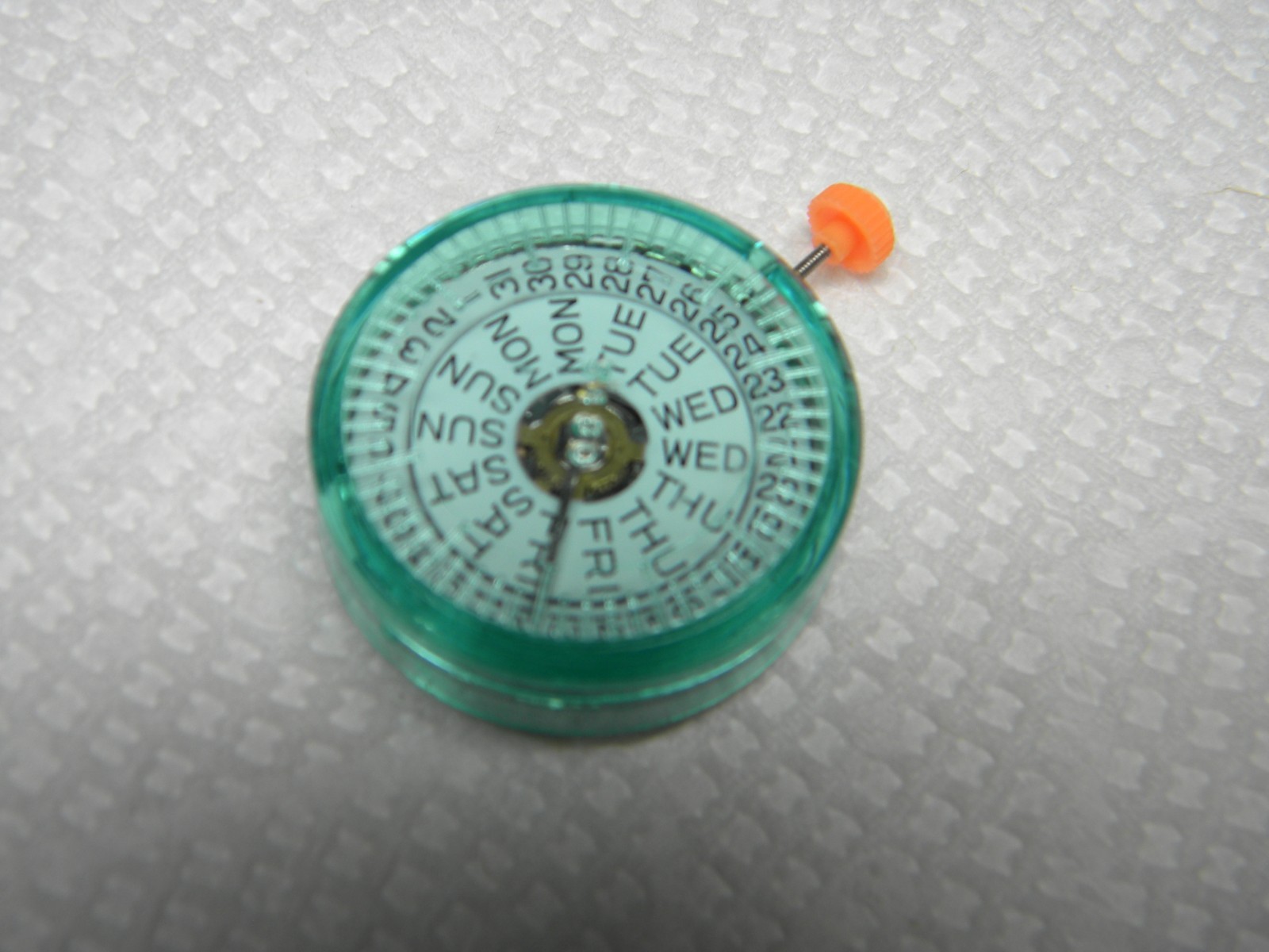 Harley Ronda 377 Quartz NOS Wrist Watch Movement with Day/Date Running for Parts
